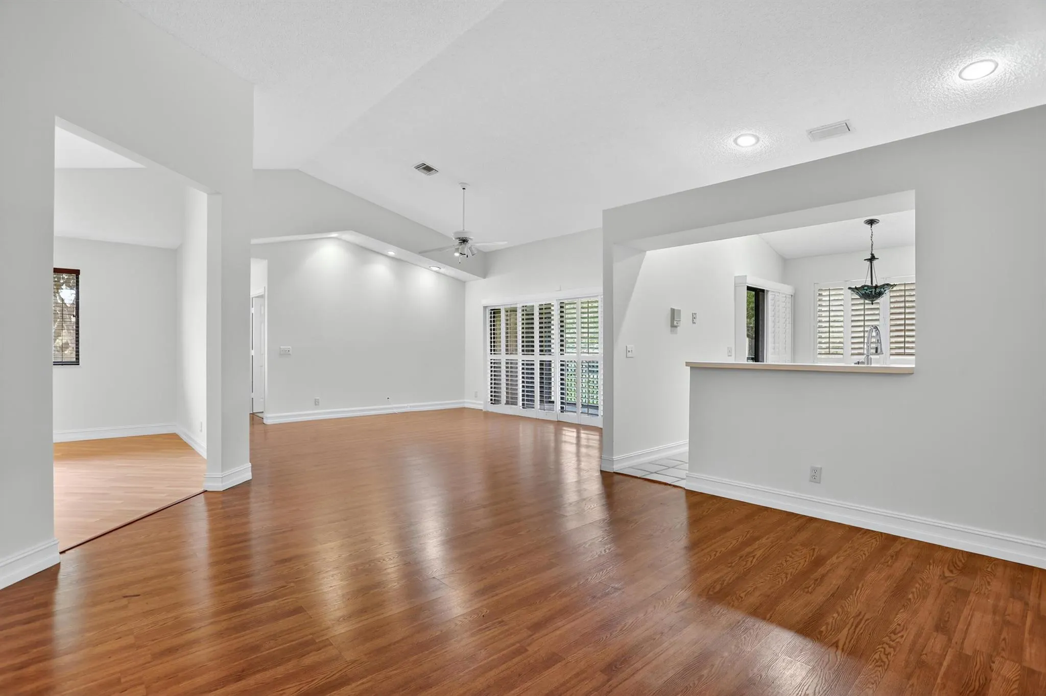 7525 NW 61st Terrace, #1603