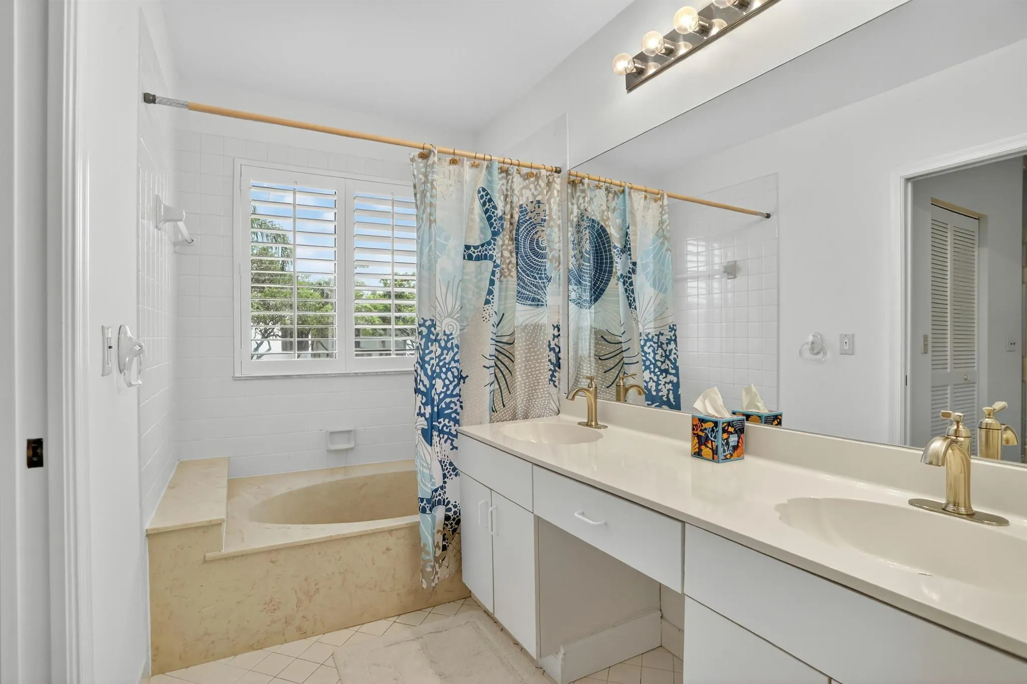 7525 NW 61st Terrace, #1603