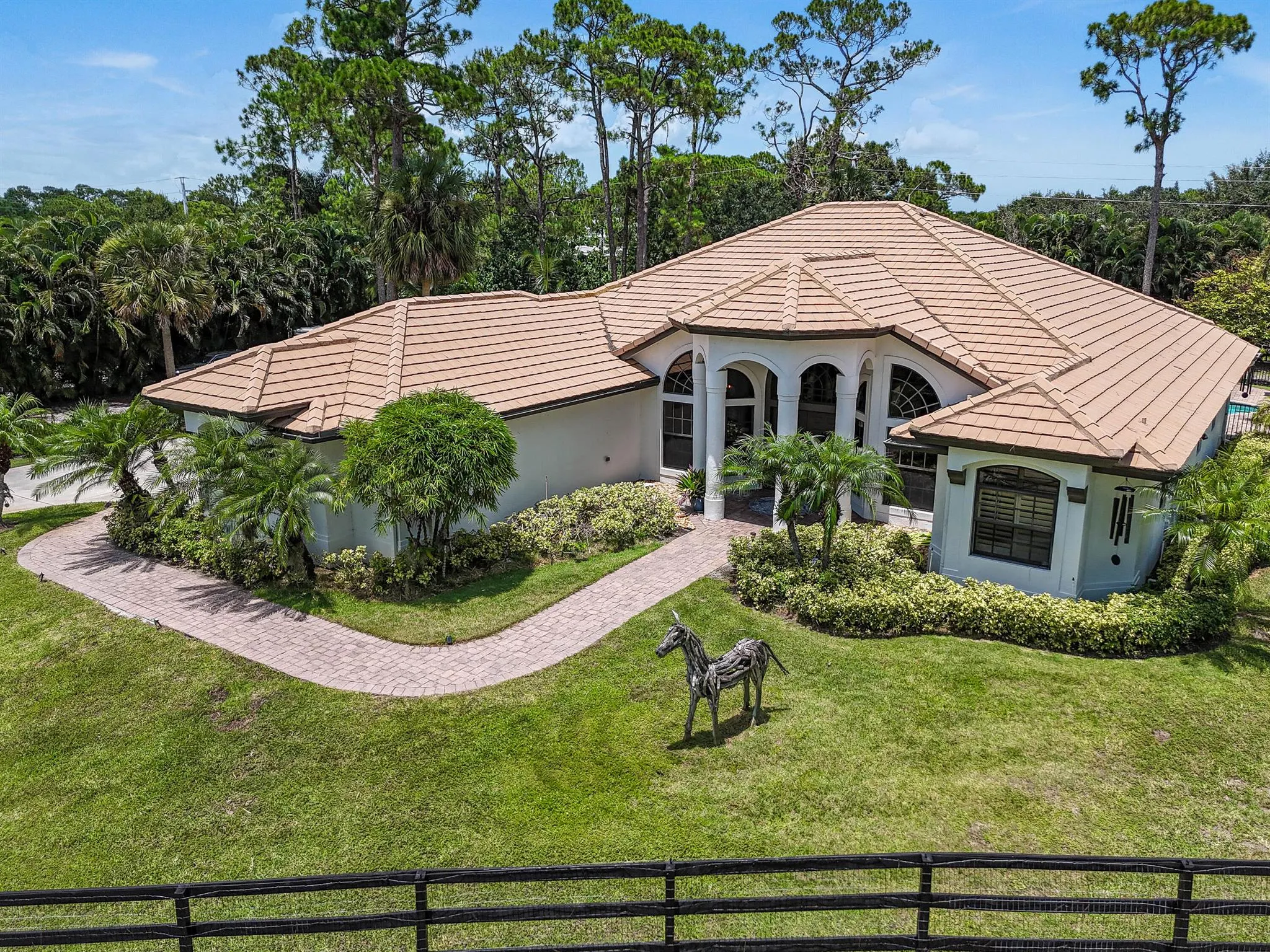 3251 SW Holly Lane