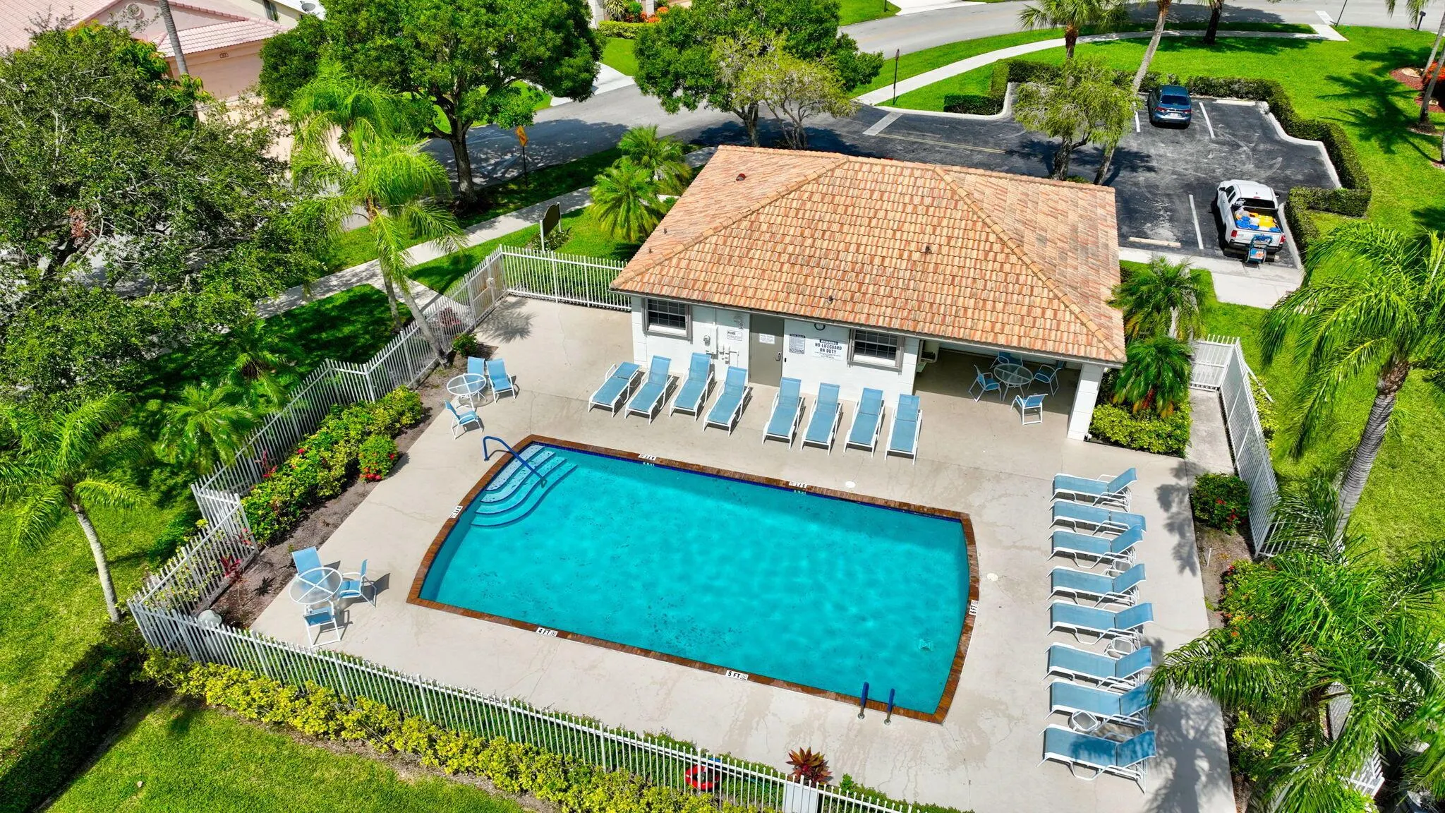 4551 NW 7th Street