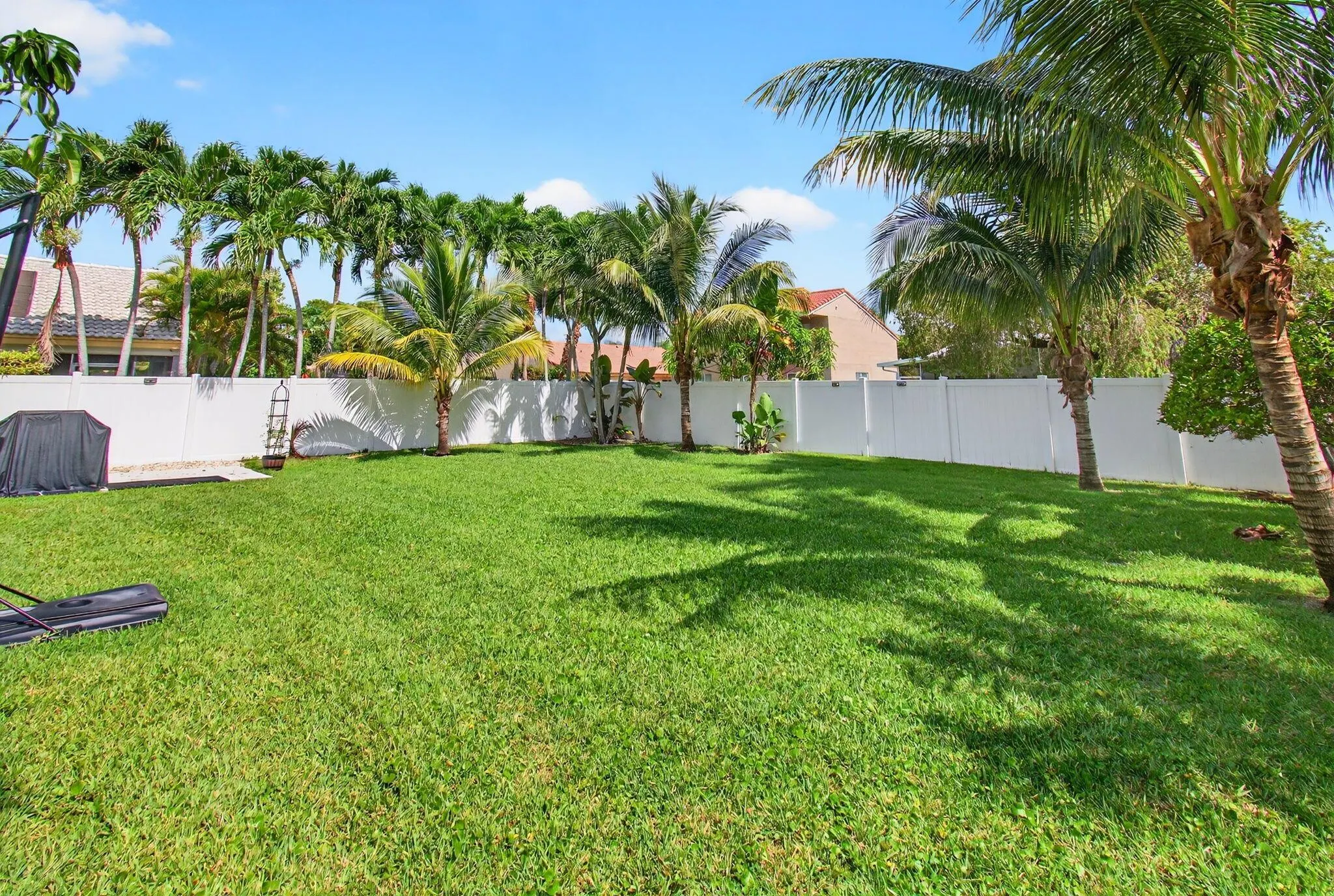 4551 NW 7th Street