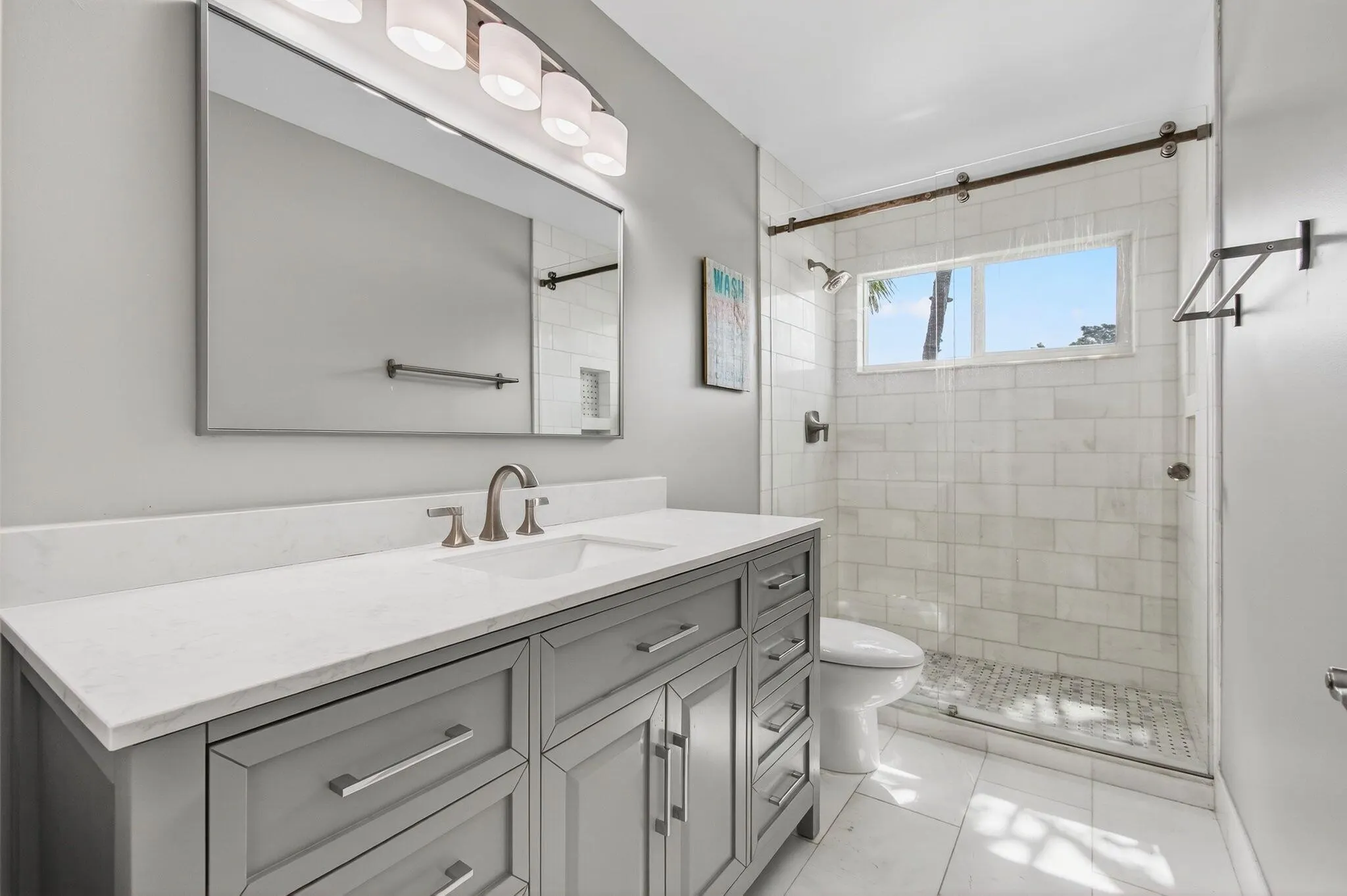 4551 NW 7th Street