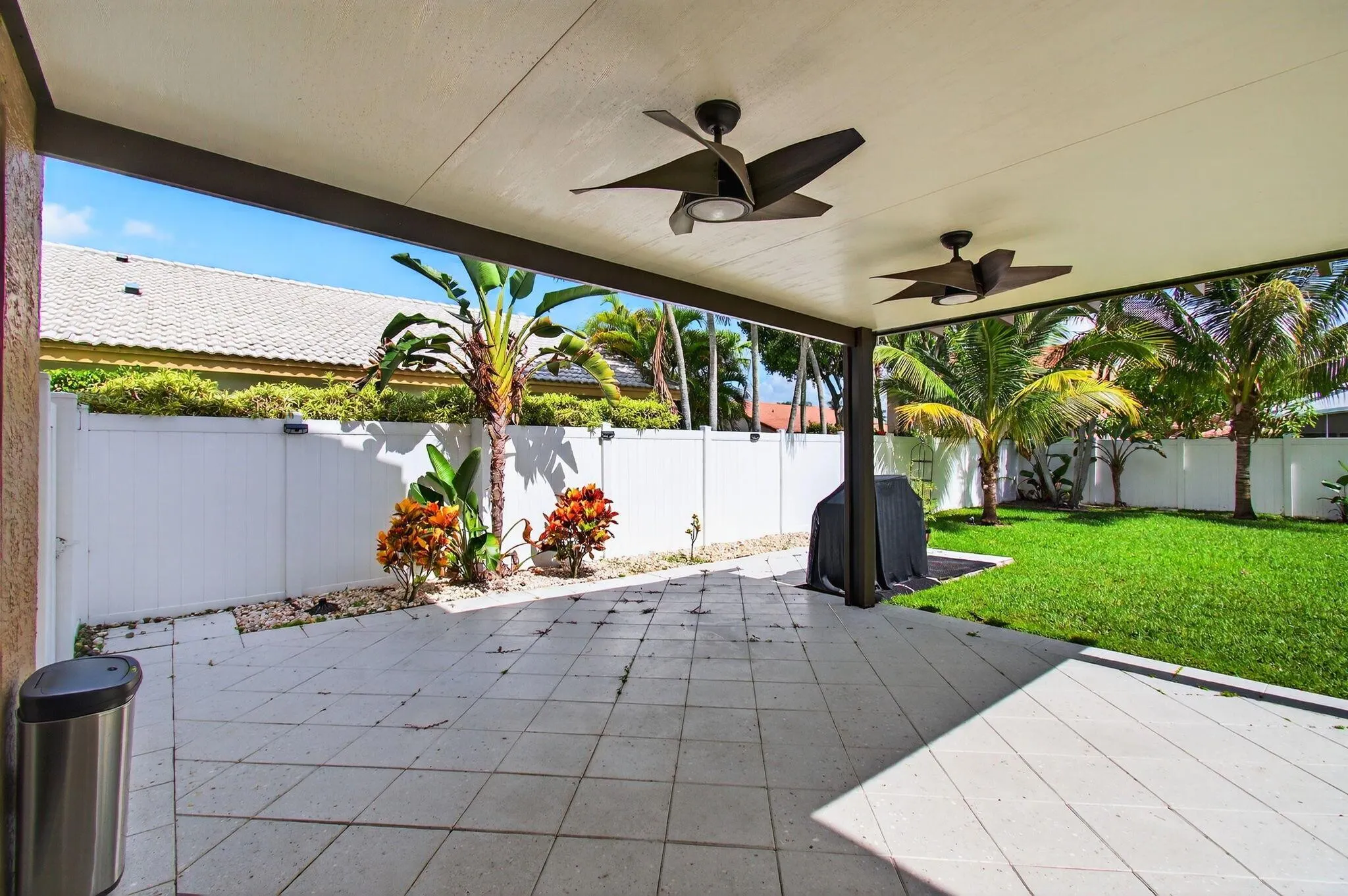 4551 NW 7th Street