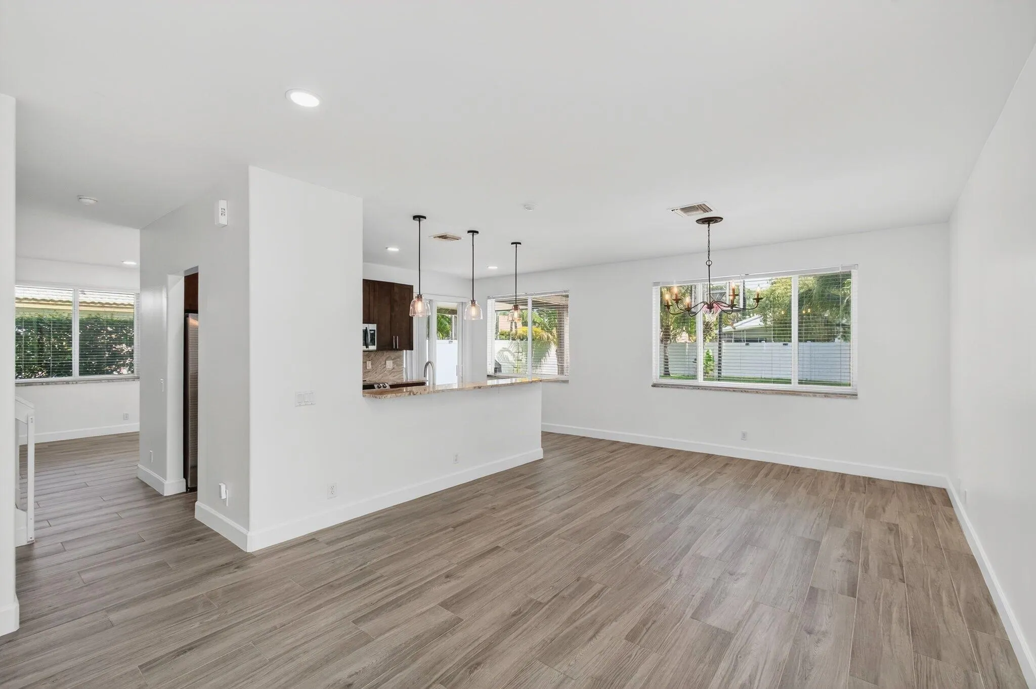4551 NW 7th Street