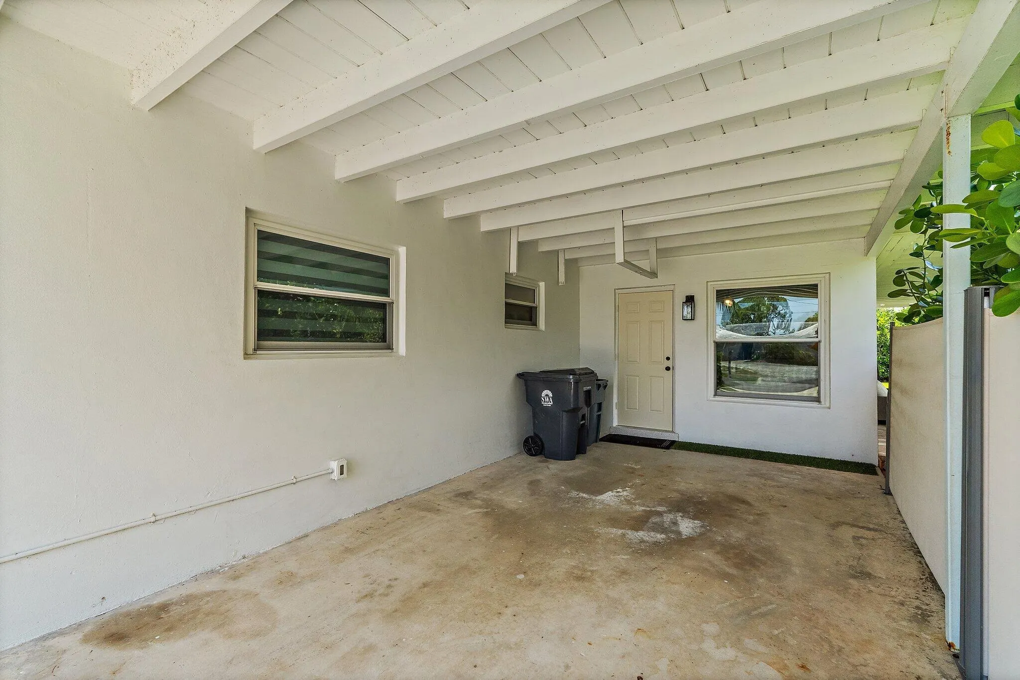 2449 Palm Road