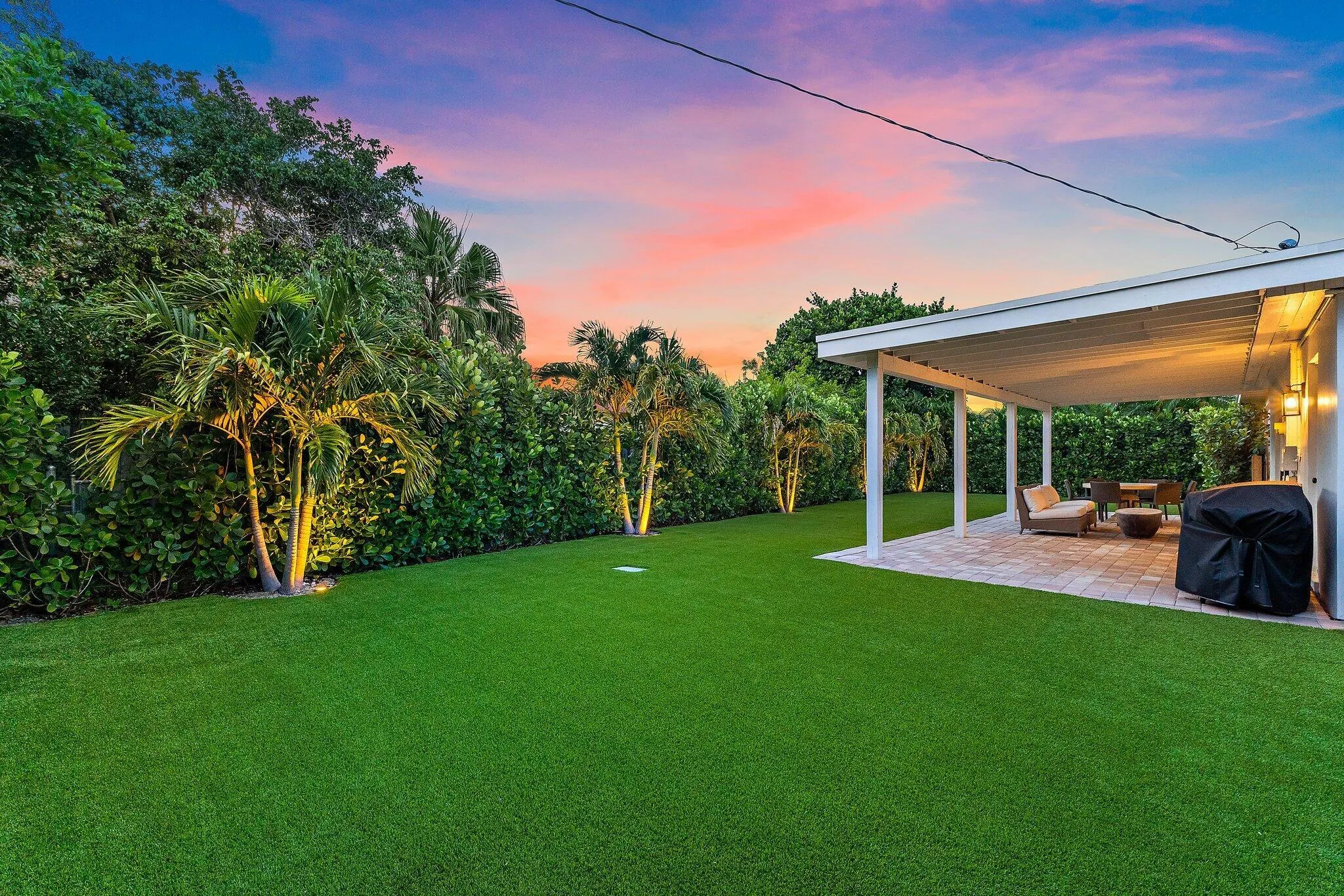 2449 Palm Road