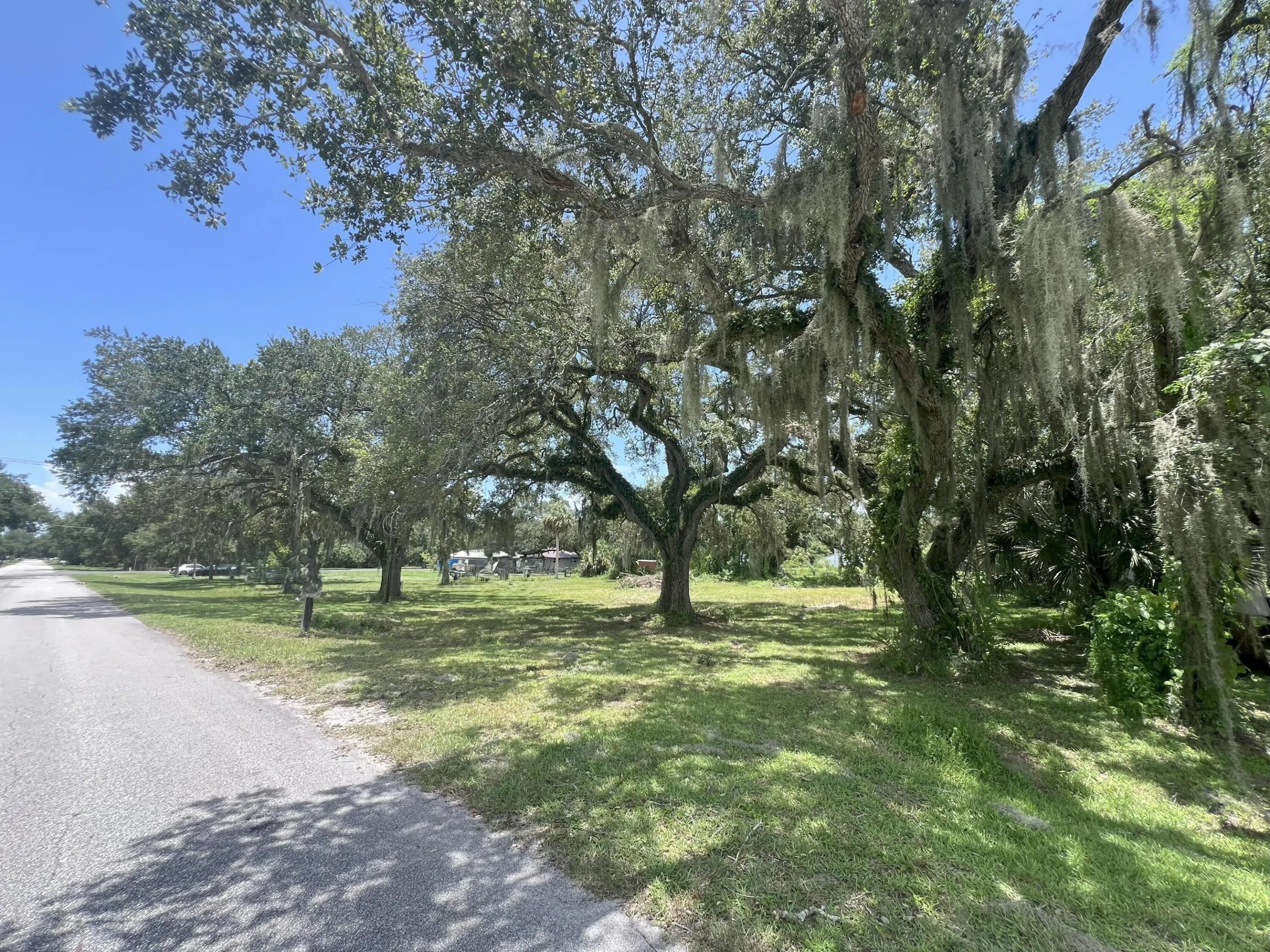 2070 SW 8th Street