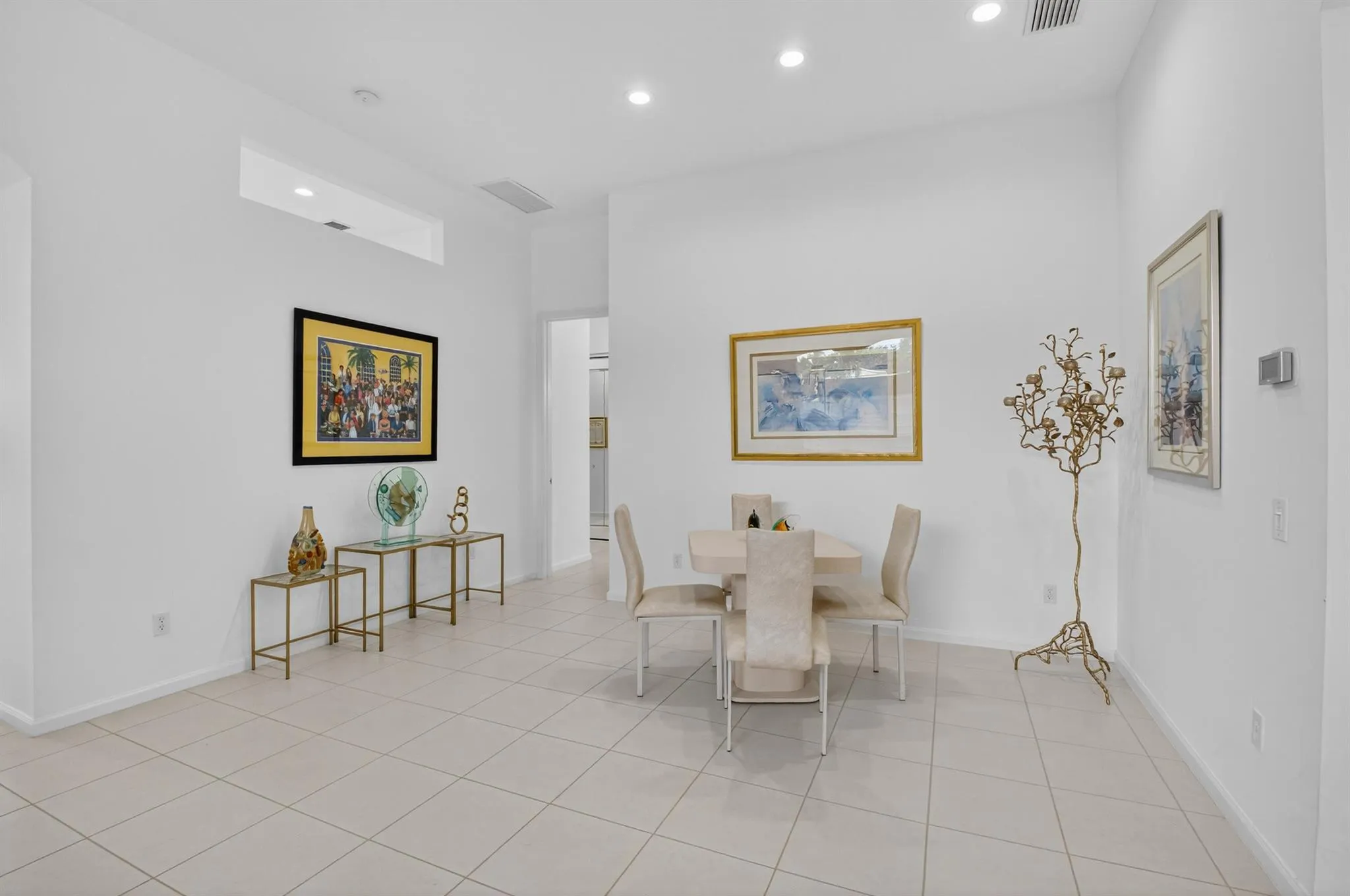 7236 Maple Ridge Trail