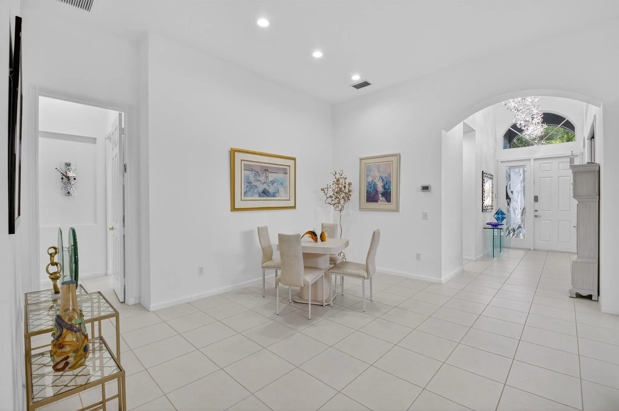 7236 Maple Ridge Trail