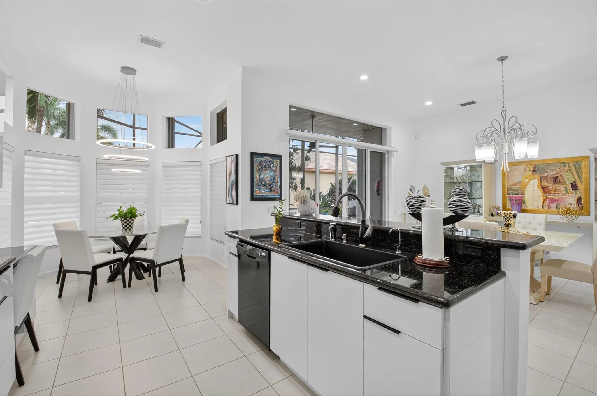 7236 Maple Ridge Trail