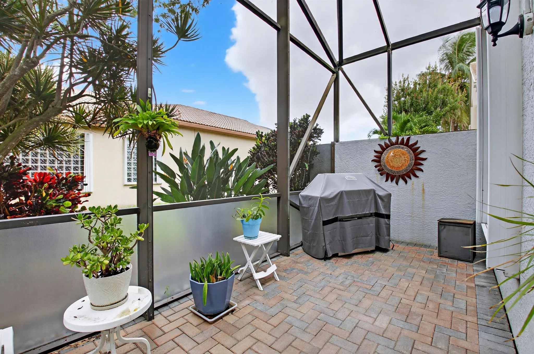 7236 Maple Ridge Trail