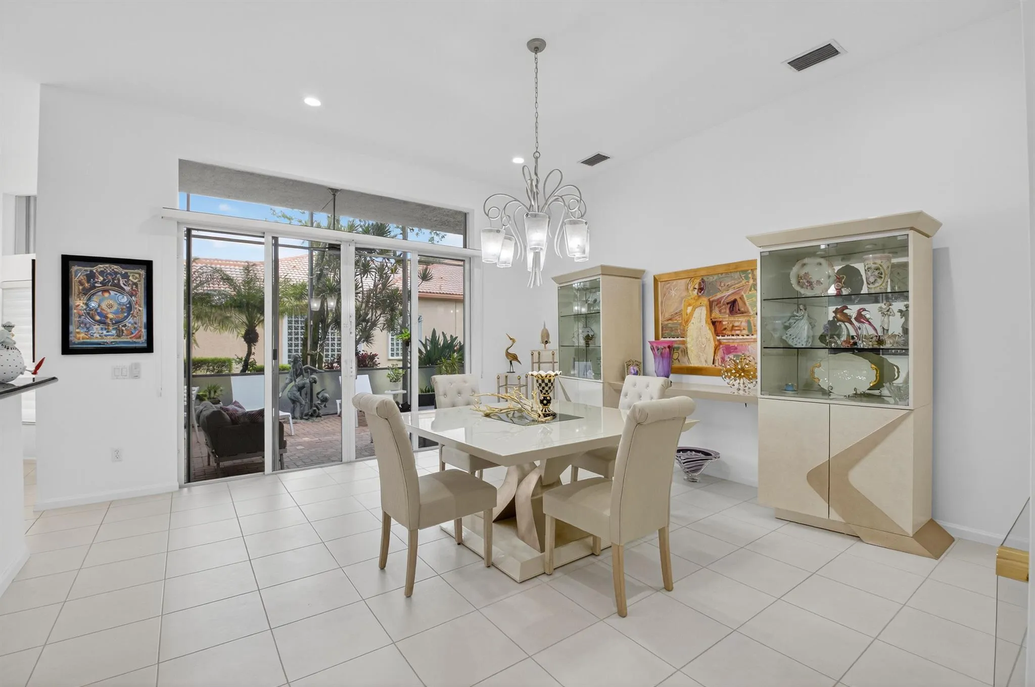 7236 Maple Ridge Trail