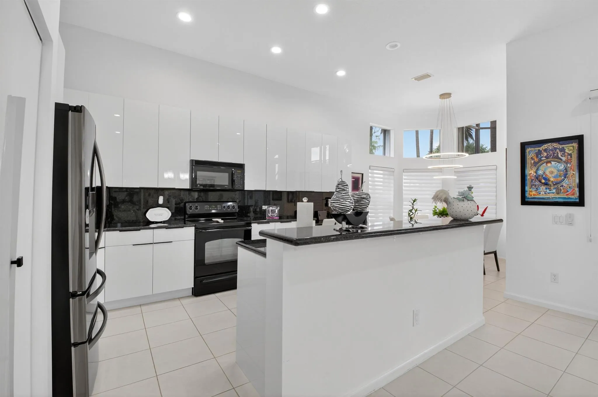 7236 Maple Ridge Trail