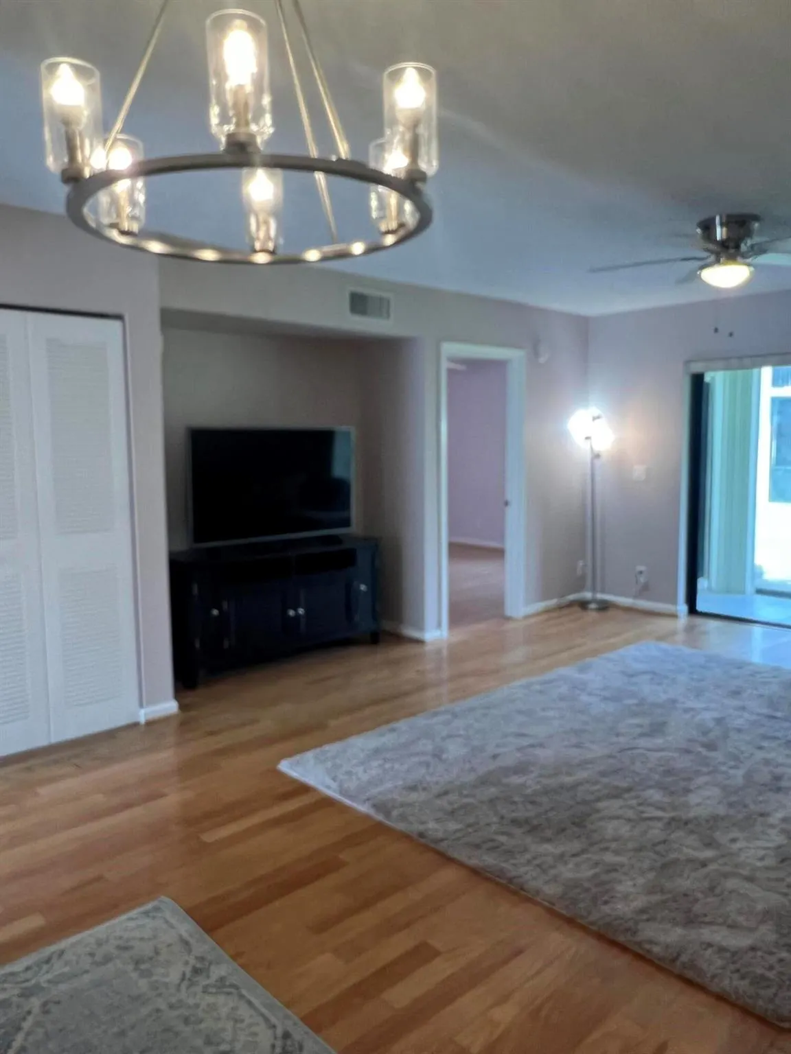 1203 Congressional Way