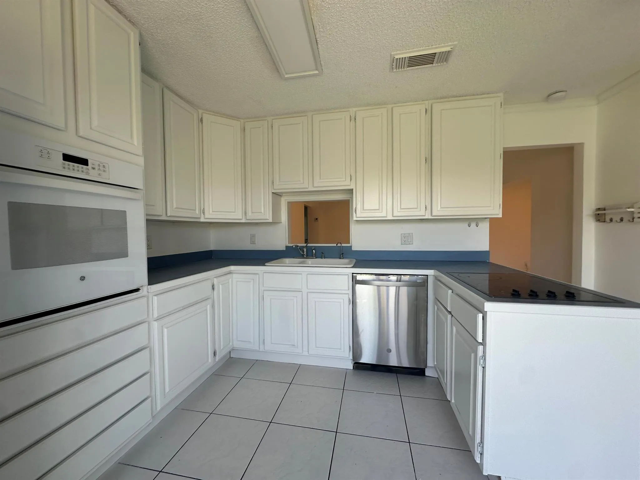 15729 Bottlebrush Circle