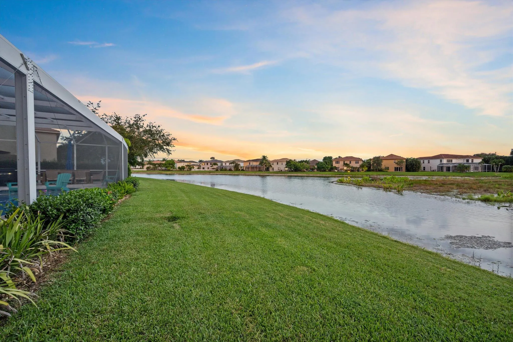 10638 Old Hammock Way