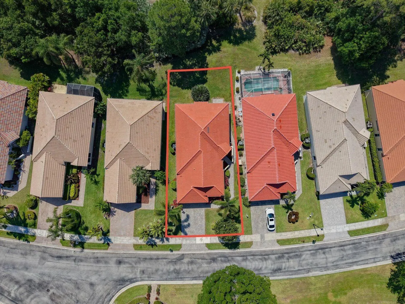422 SW Horseshoe Bay