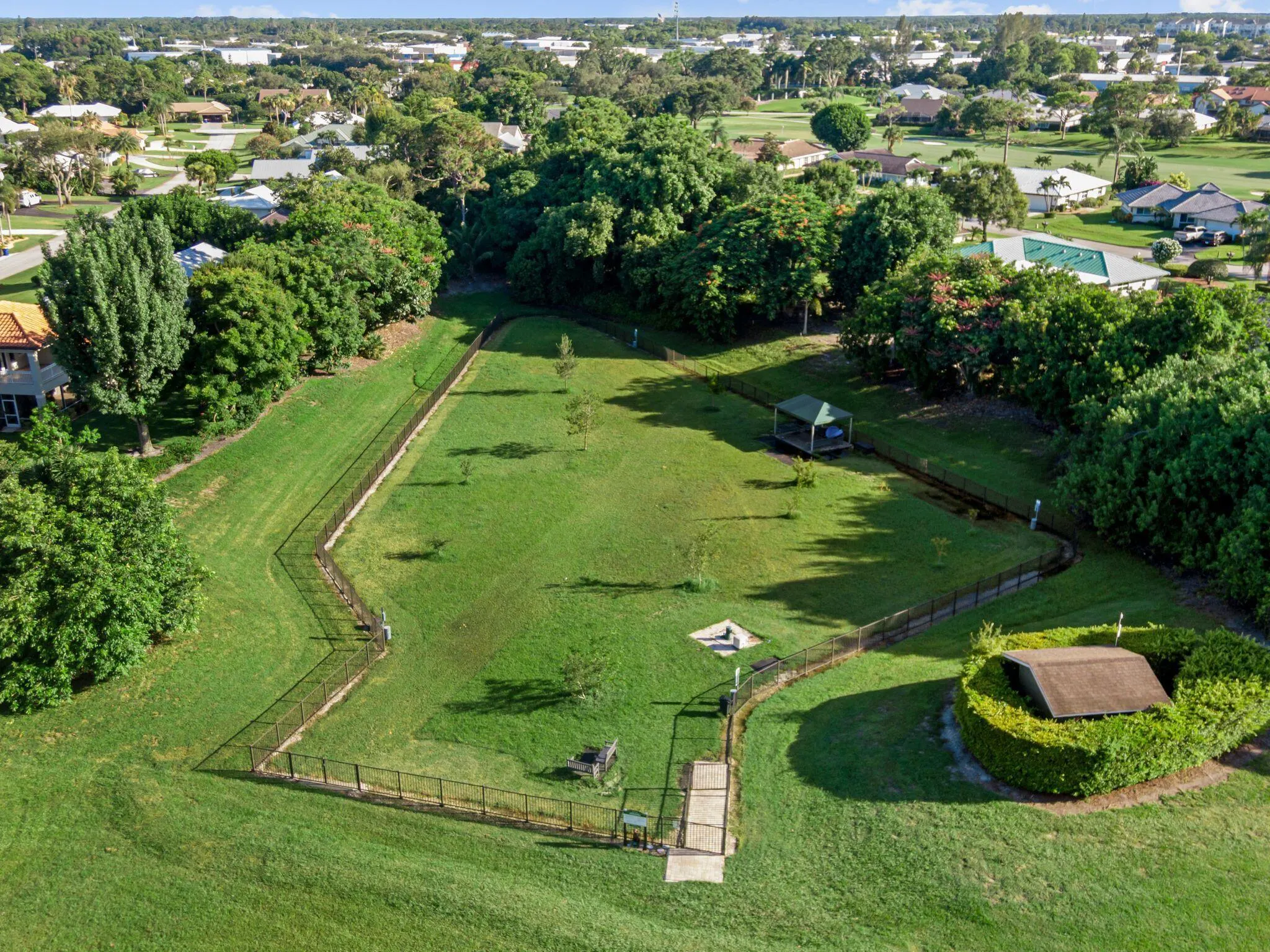 3972 SE Fairway W