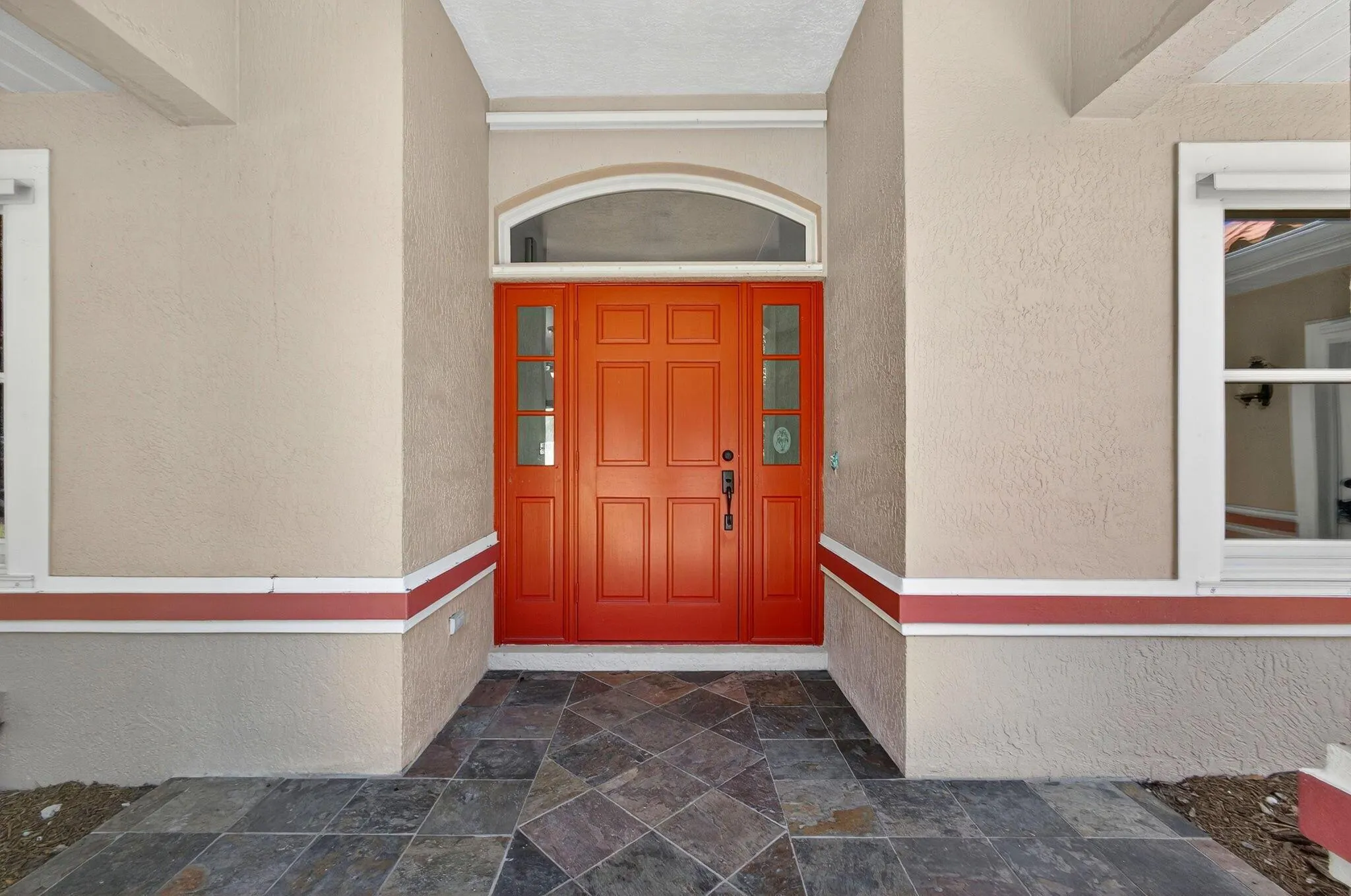 4881 SW Lake Grove Circle