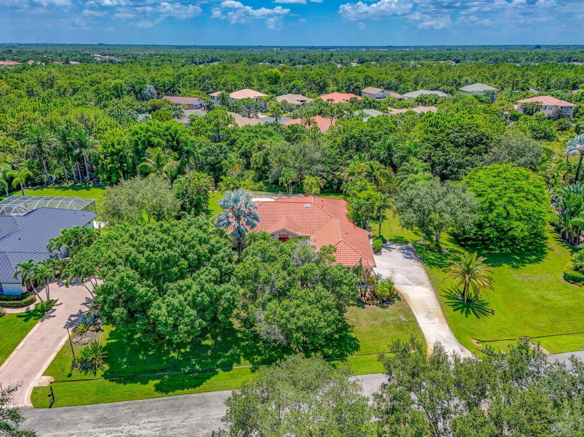 4881 SW Lake Grove Circle