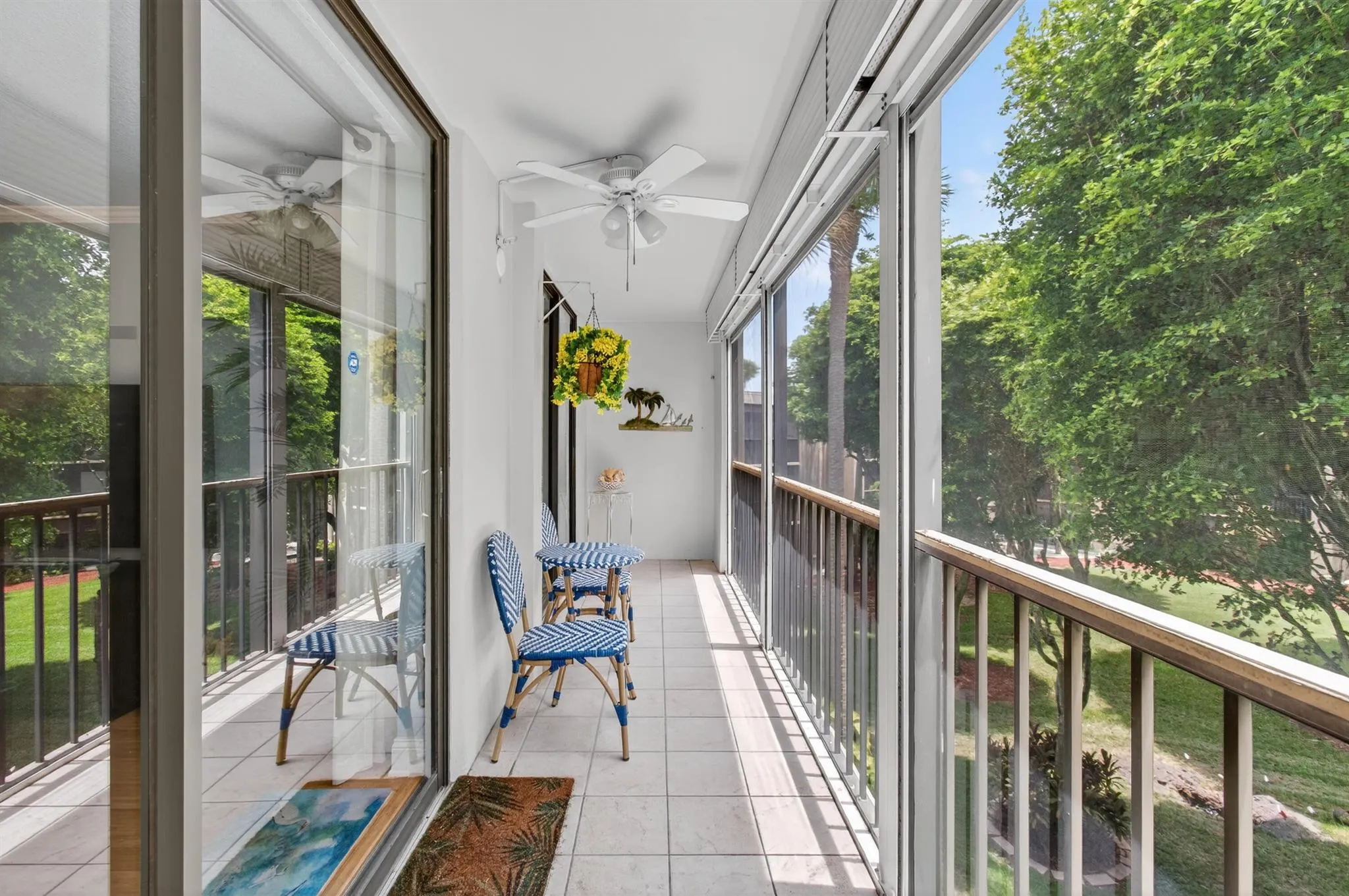 5250 Las Verdes Circle, #313