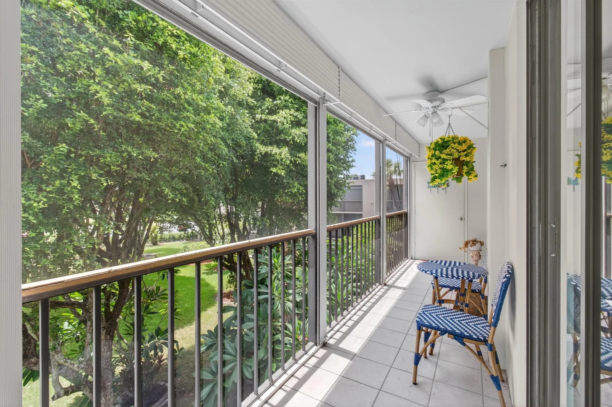 5250 Las Verdes Circle, #313