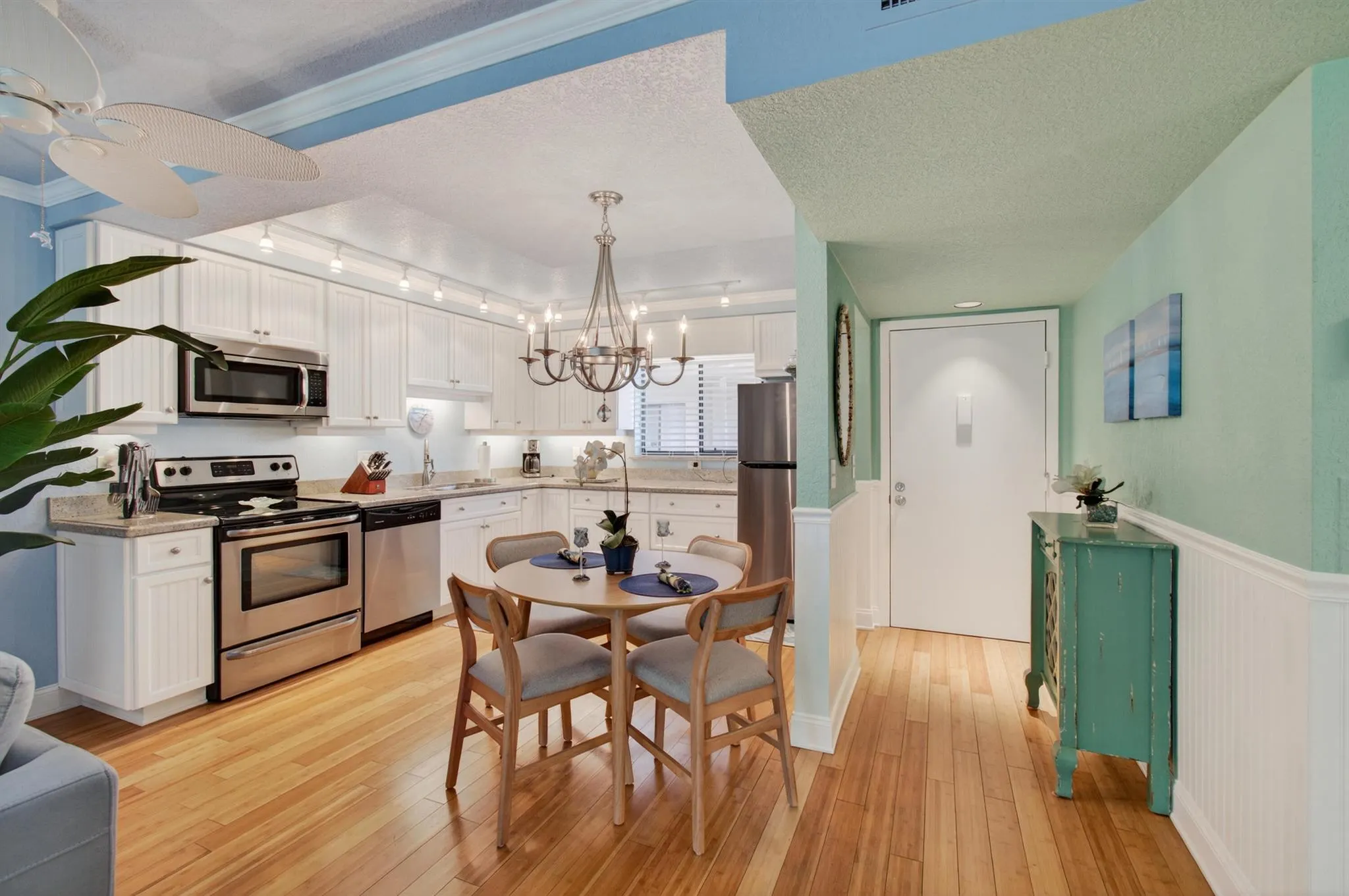 5250 Las Verdes Circle, #313