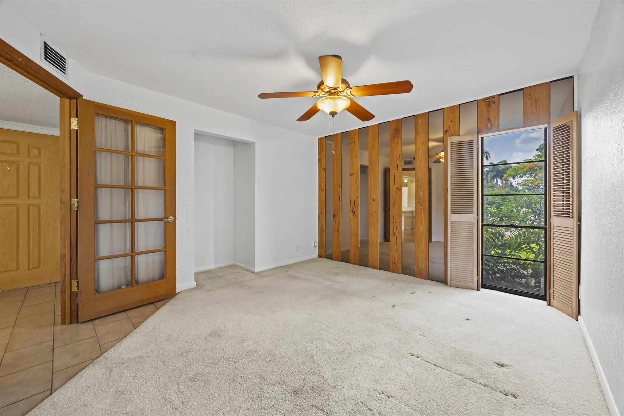 9713 N New River Canal Road, #304