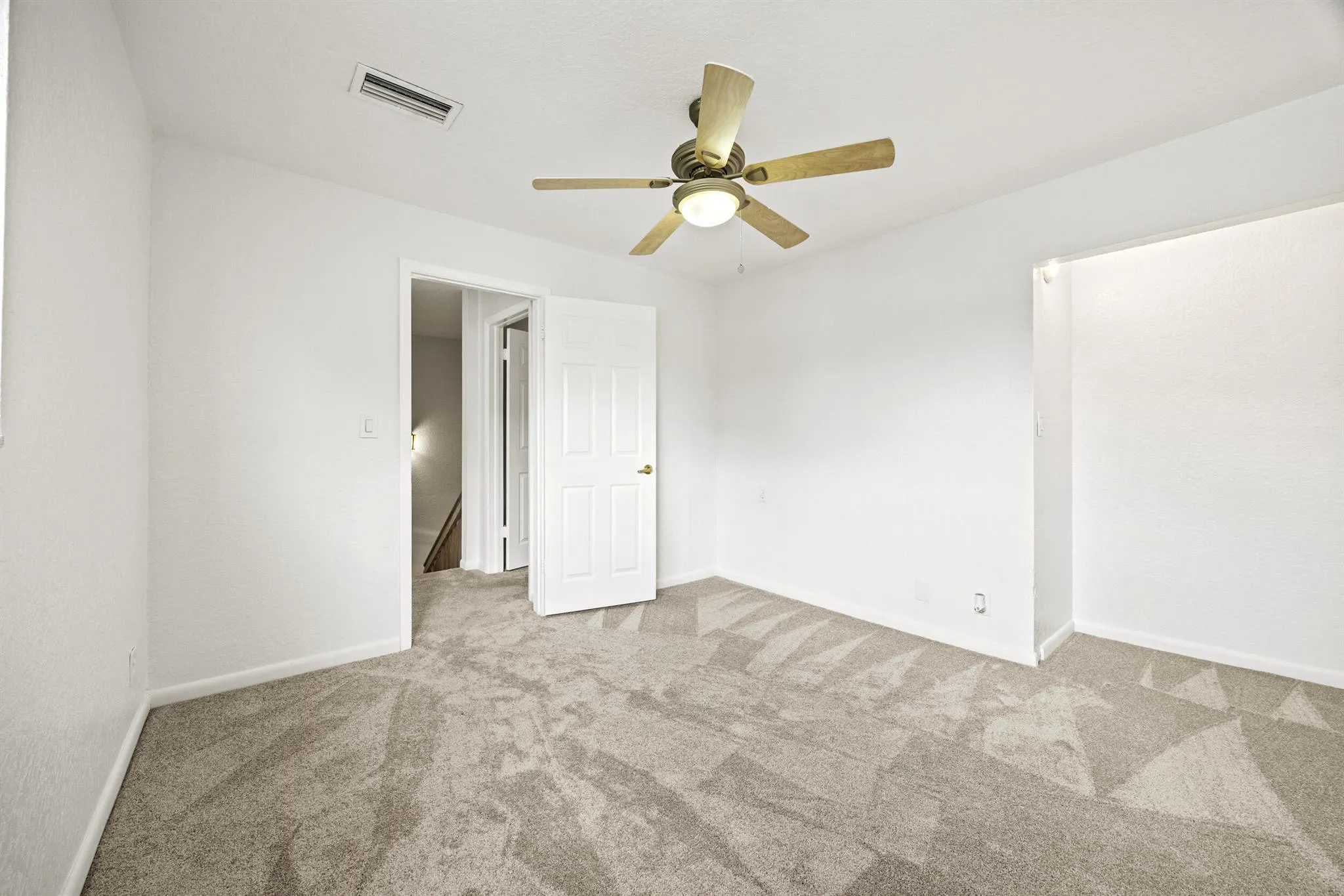 9713 N New River Canal Road, #304