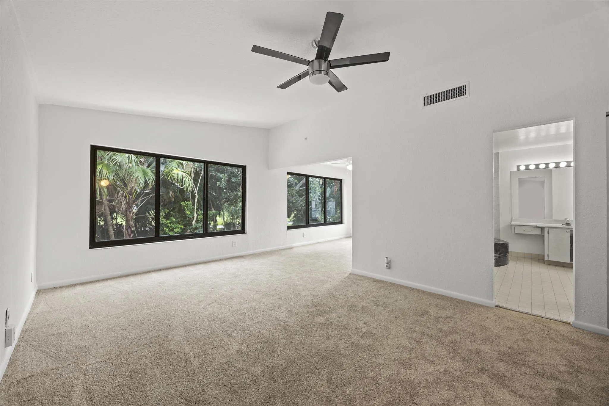 9713 N New River Canal Road, #304