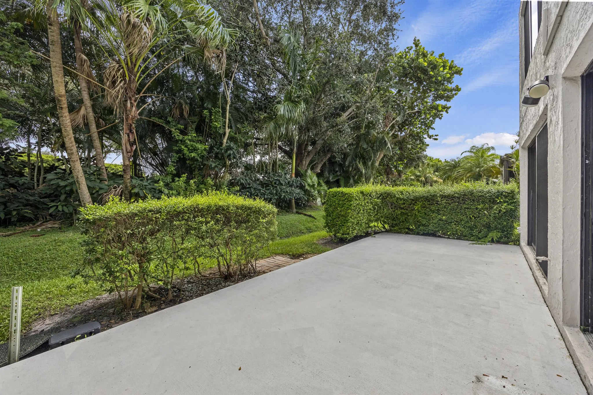 9713 N New River Canal Road, #304