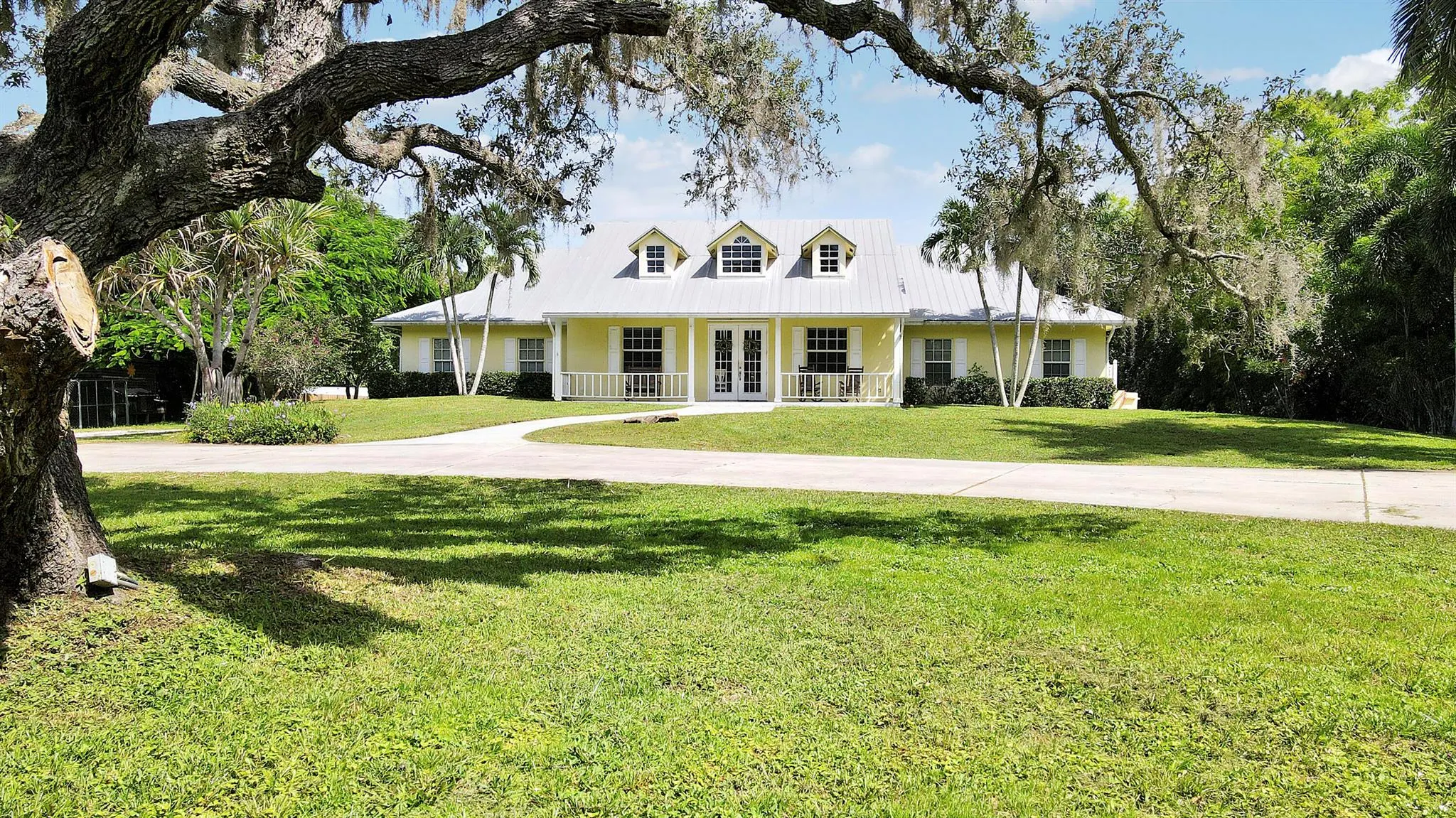 1055 SE Salerno Road