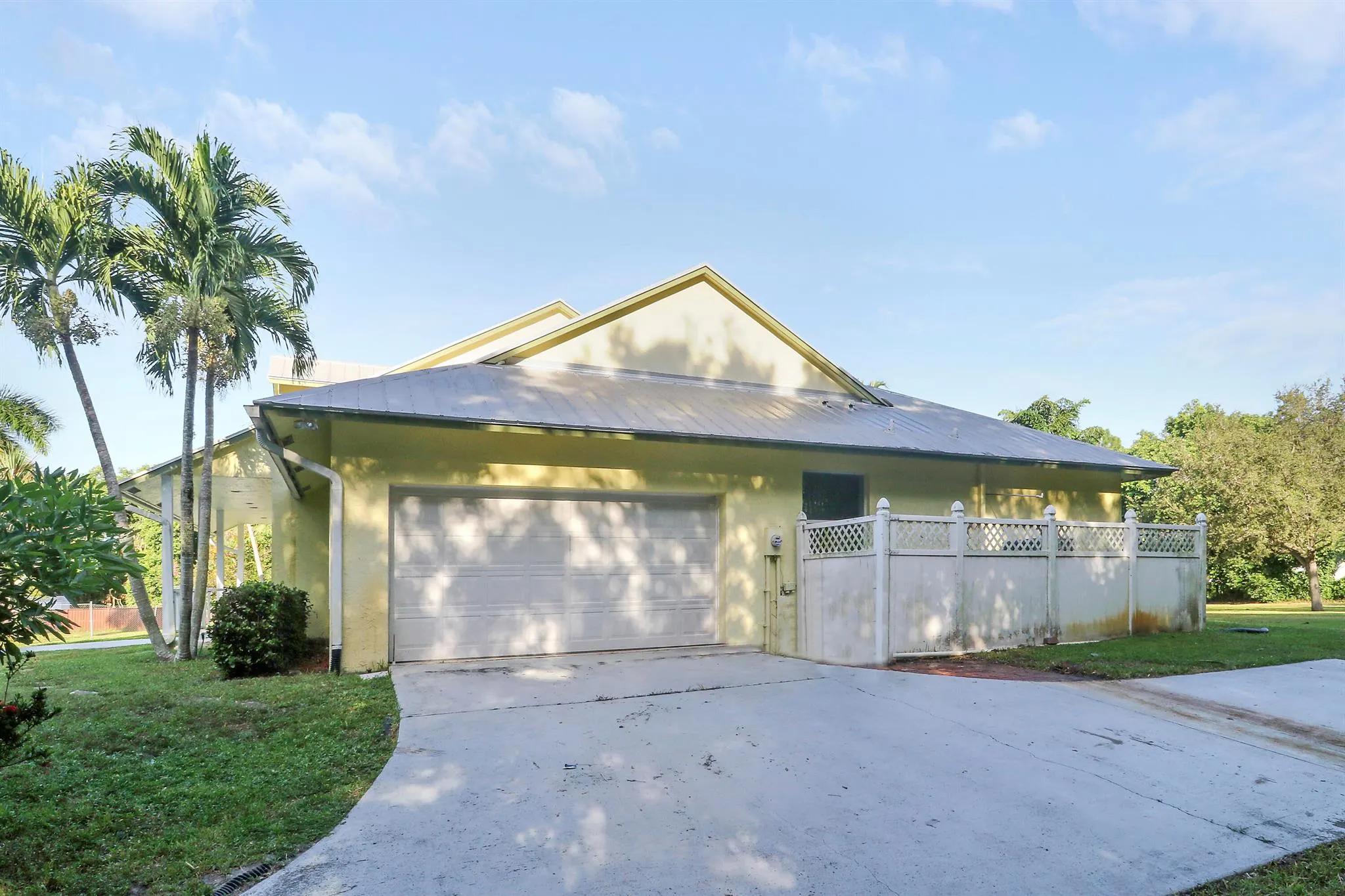 1055 SE Salerno Road