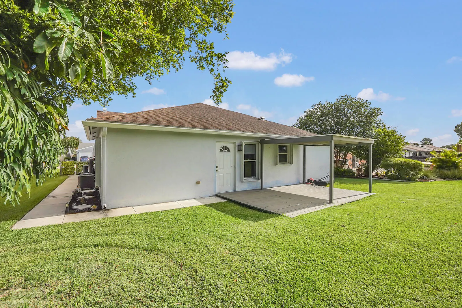 7739 Canal Drive