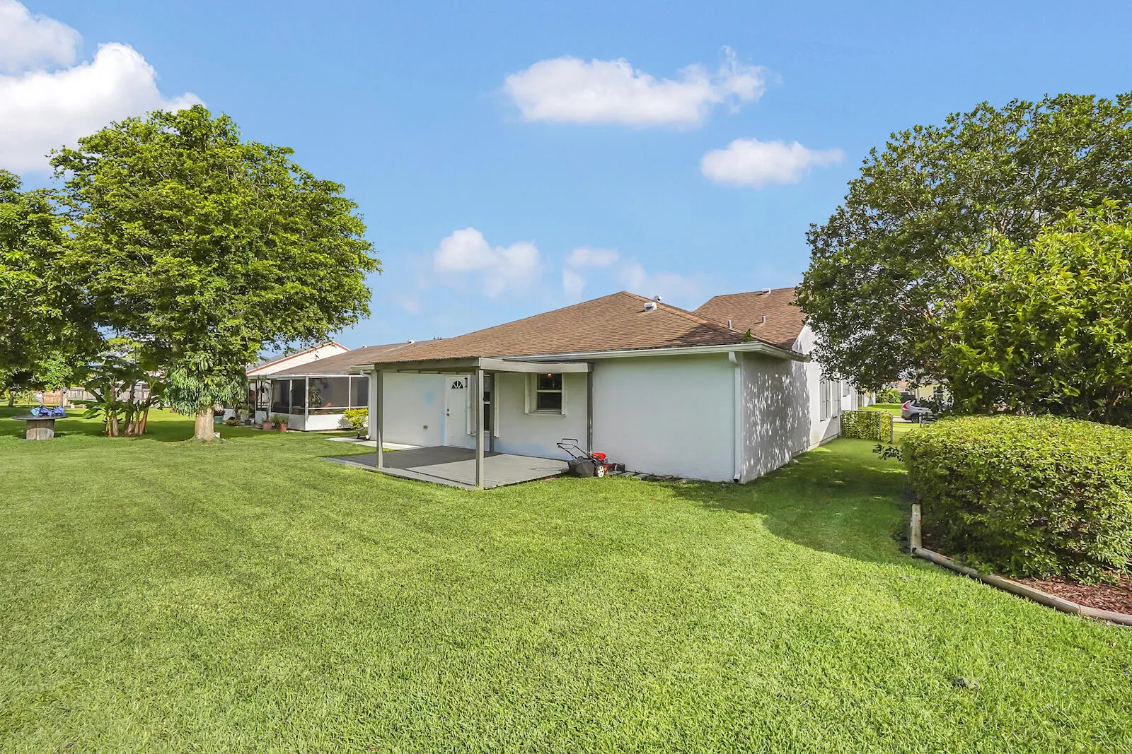 7739 Canal Drive