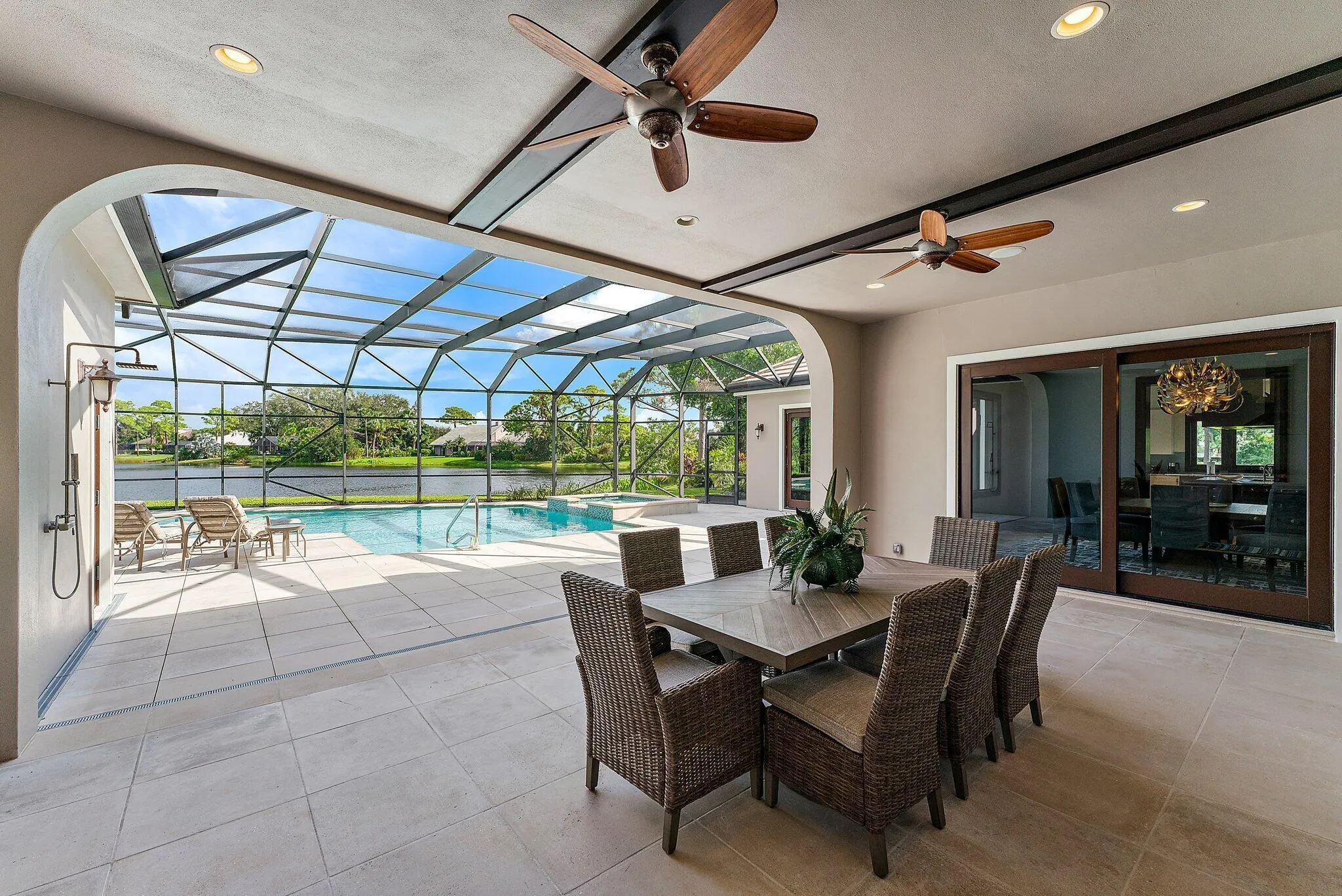 2506 NW Hollyberry Lane