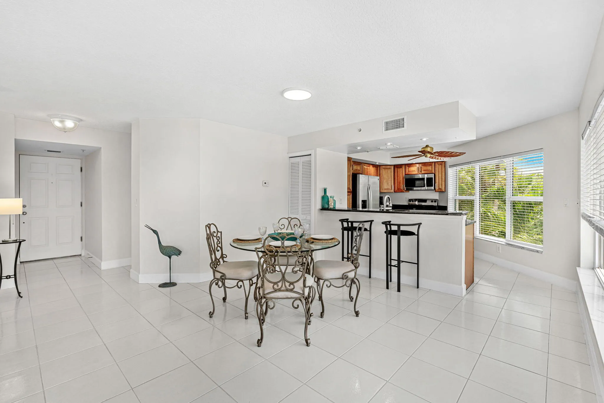 1155 S Atlantic Avenue #203