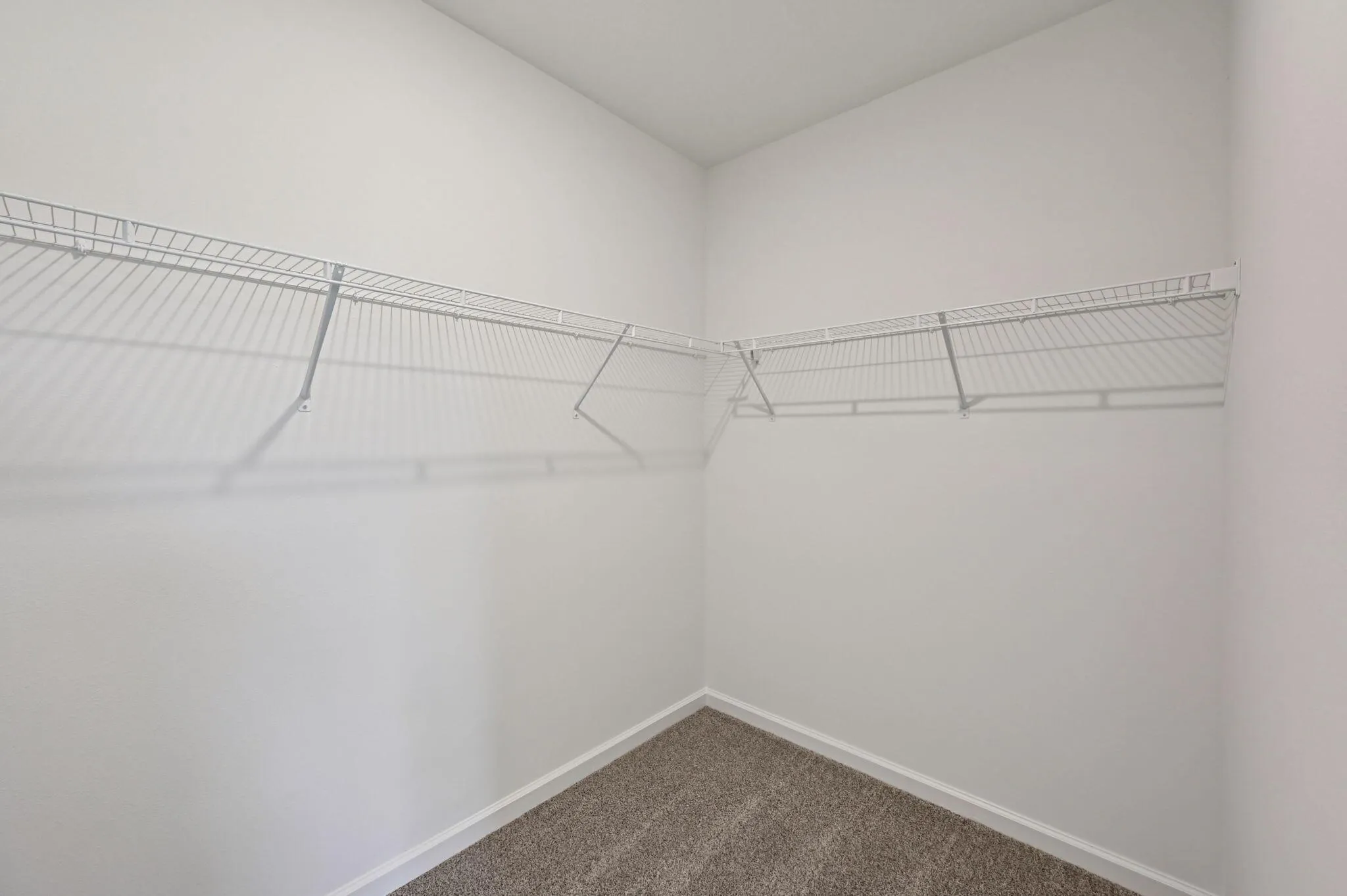 5433 Hampton Park Circle