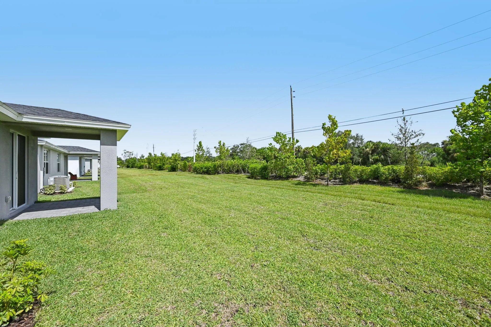 5433 Hampton Park Circle