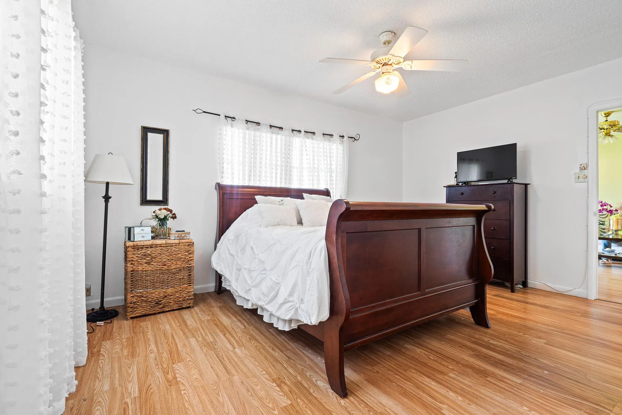 7405 W Atlantic Boulevard, #201