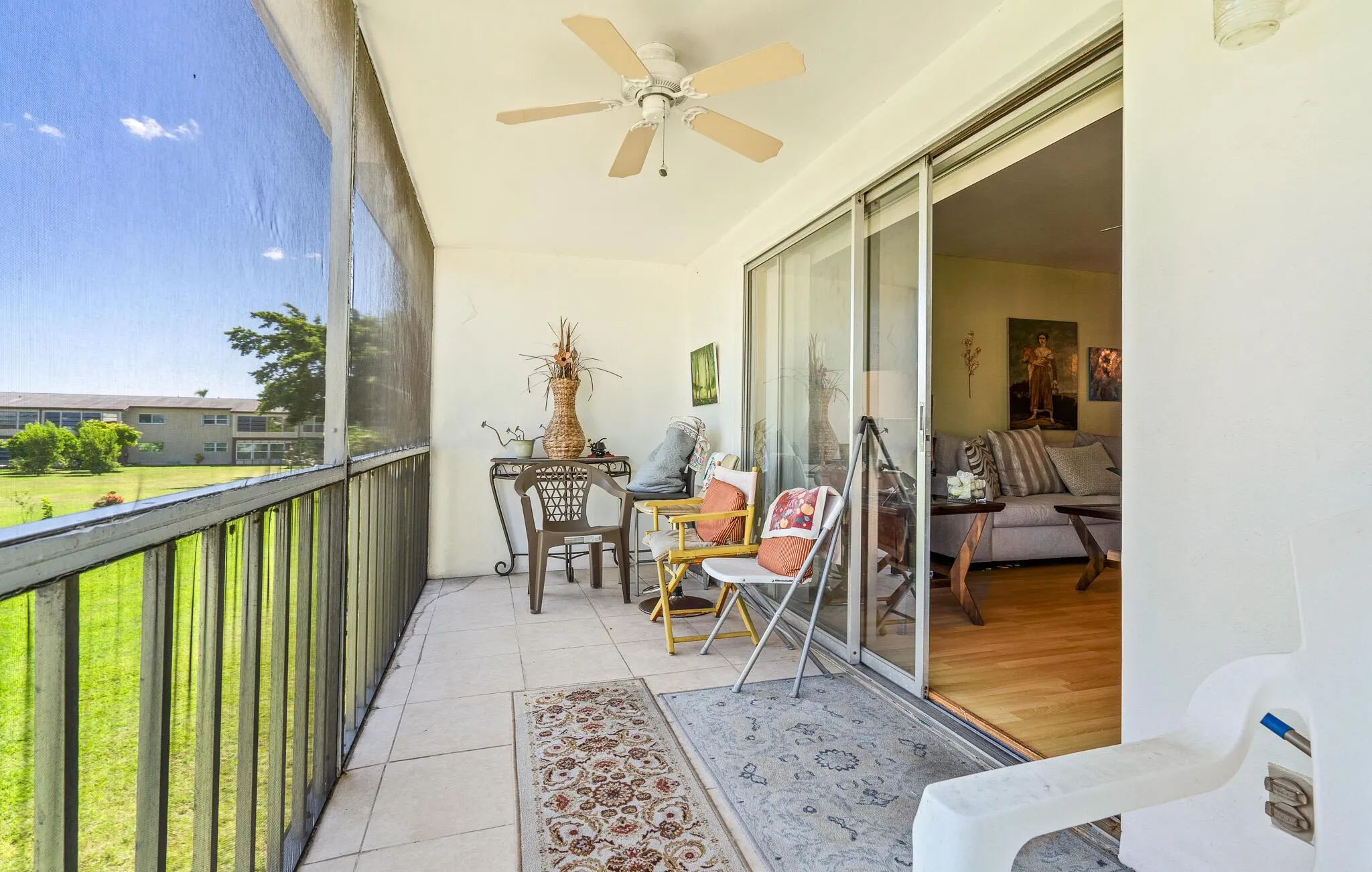 7405 W Atlantic Boulevard, #201