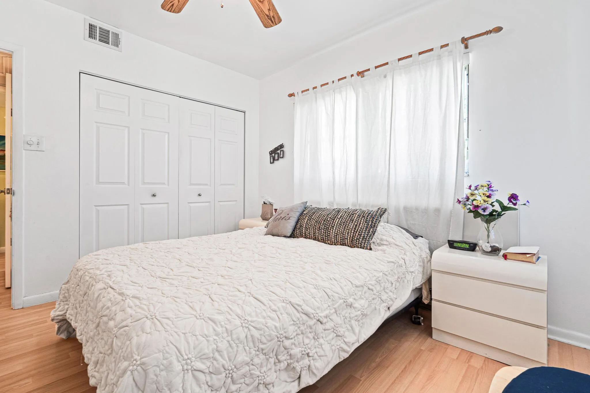 7405 W Atlantic Boulevard, #201
