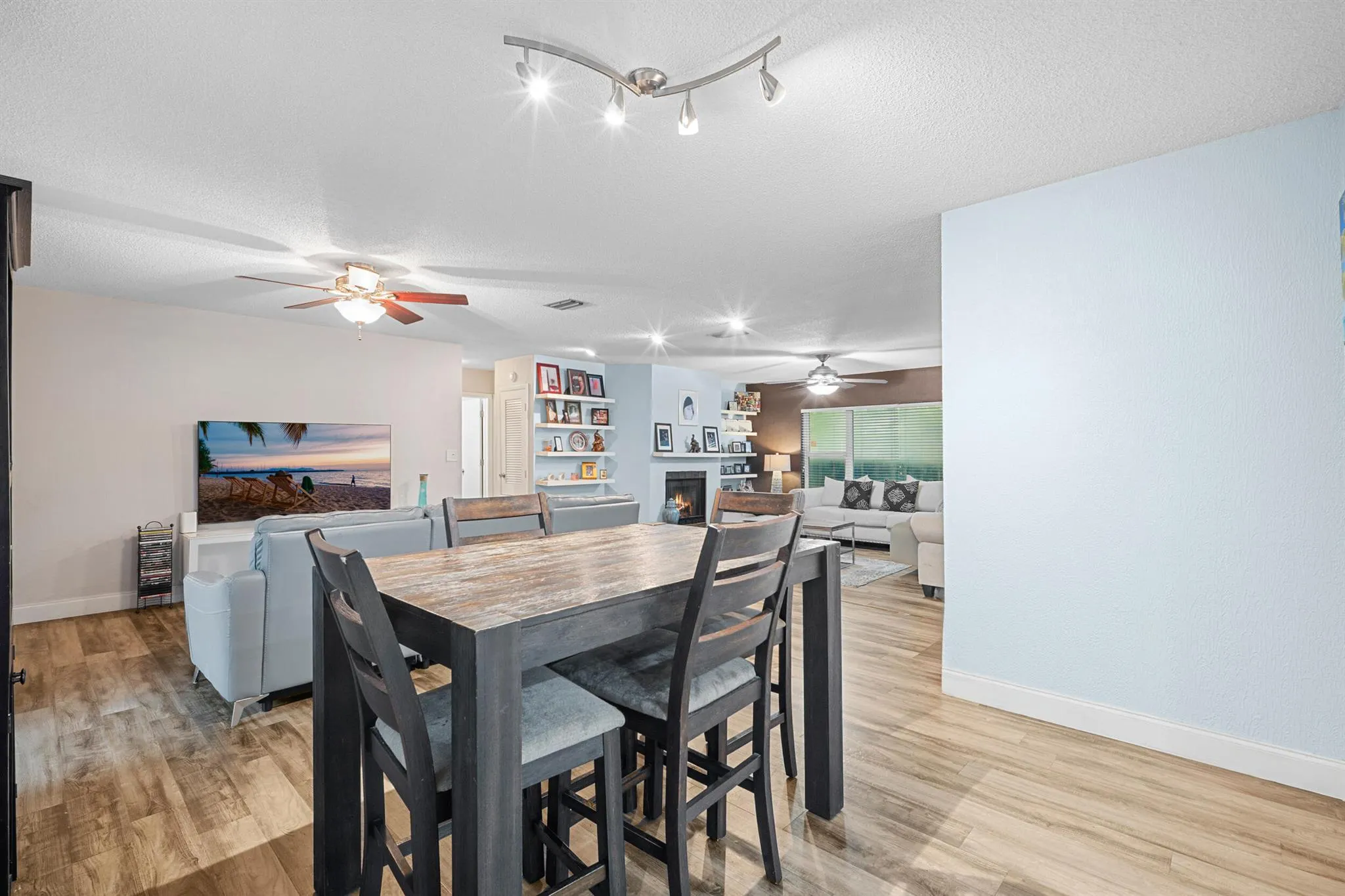 7503 NW 42 Street
