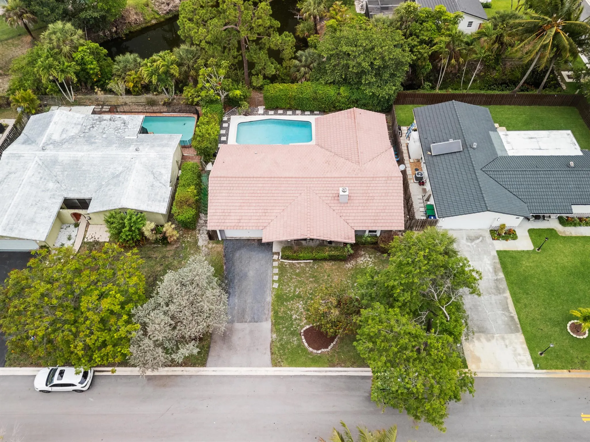 7503 NW 42 Street