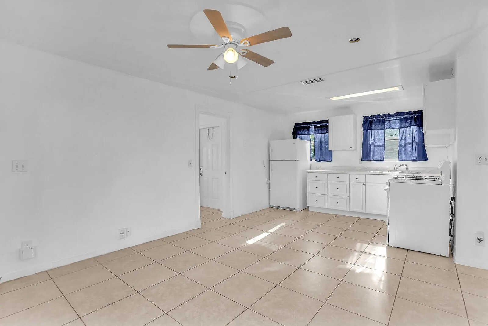 1828 Maypop Road