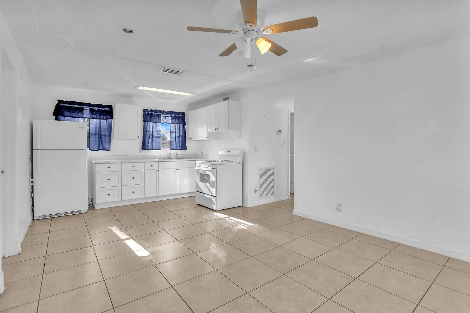 1828 Maypop Road