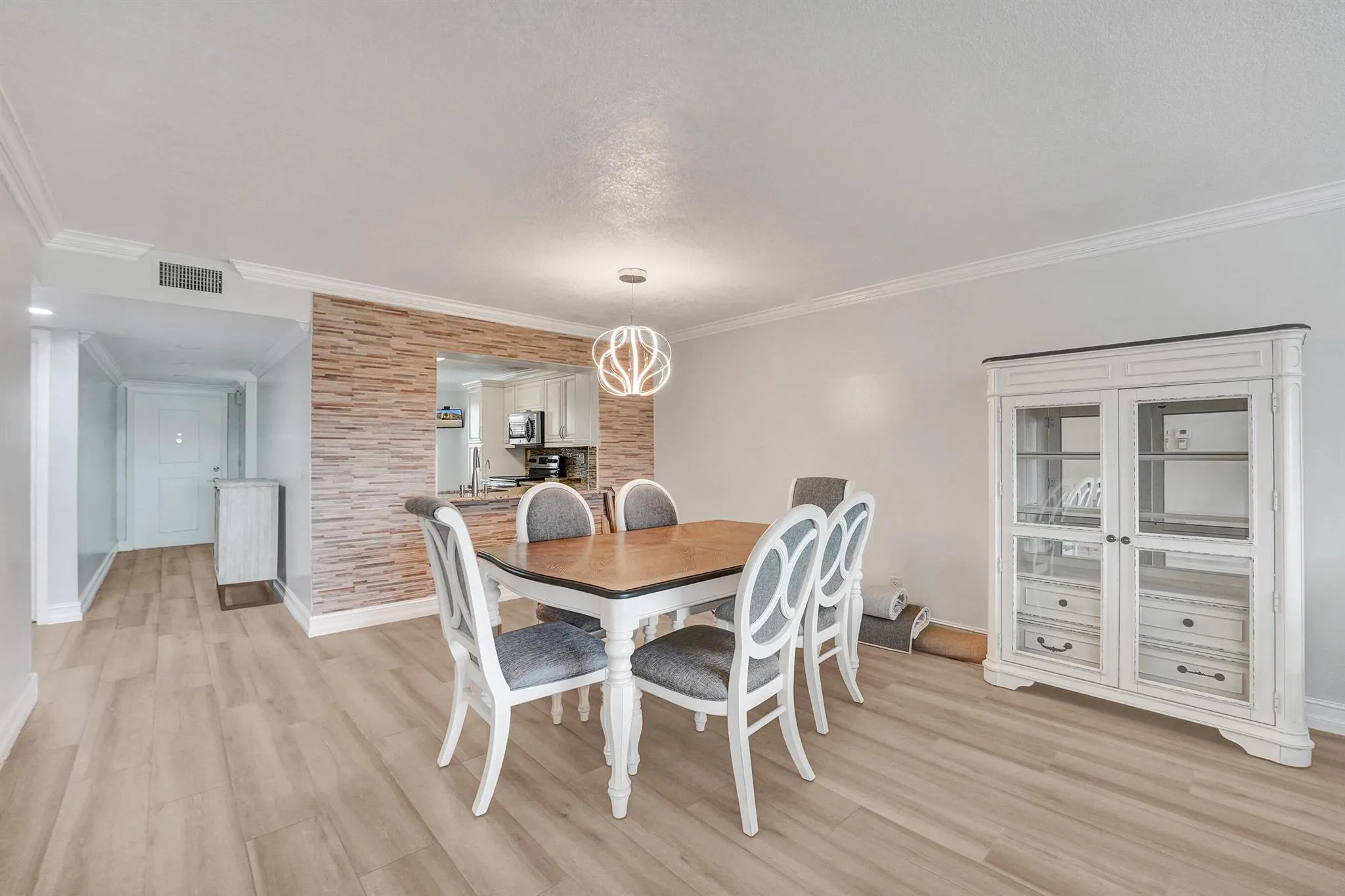 2606 NW 104th Avenue, #304