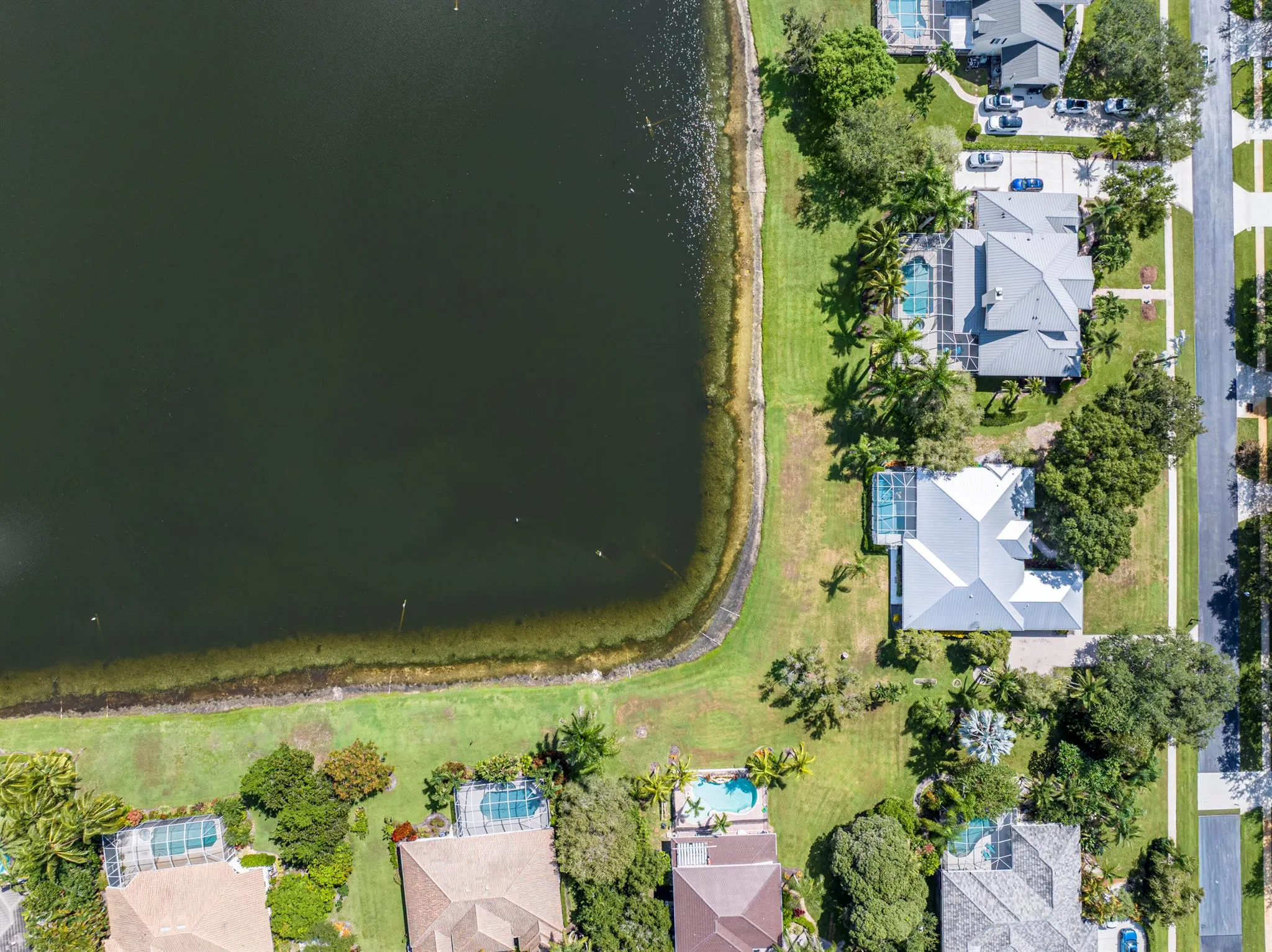 5530 SW Orchid Bay Drive