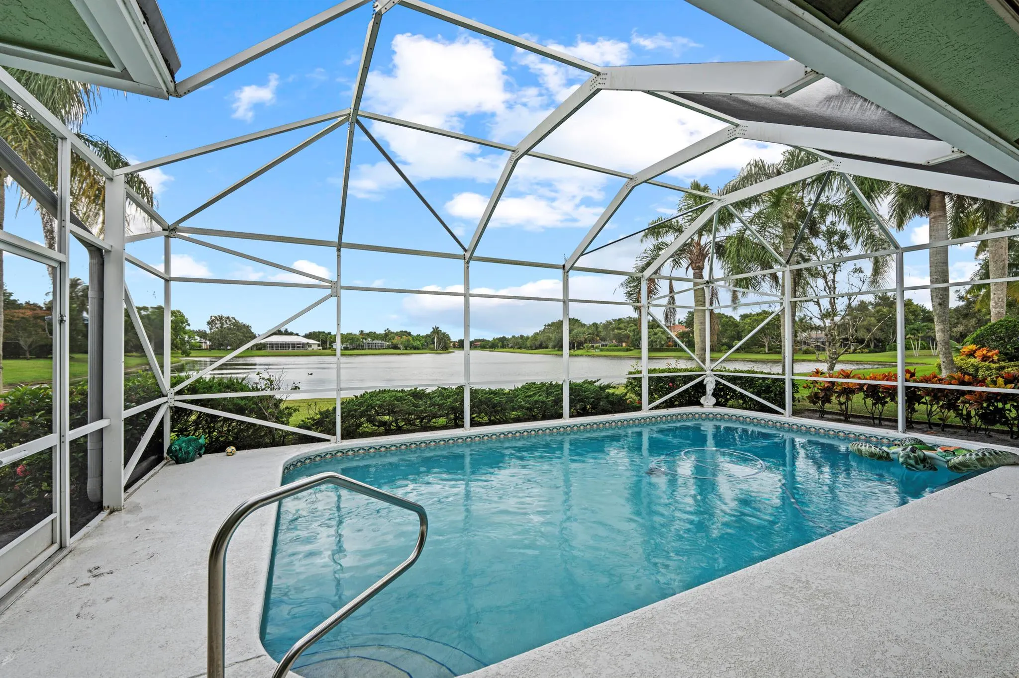 5530 SW Orchid Bay Drive