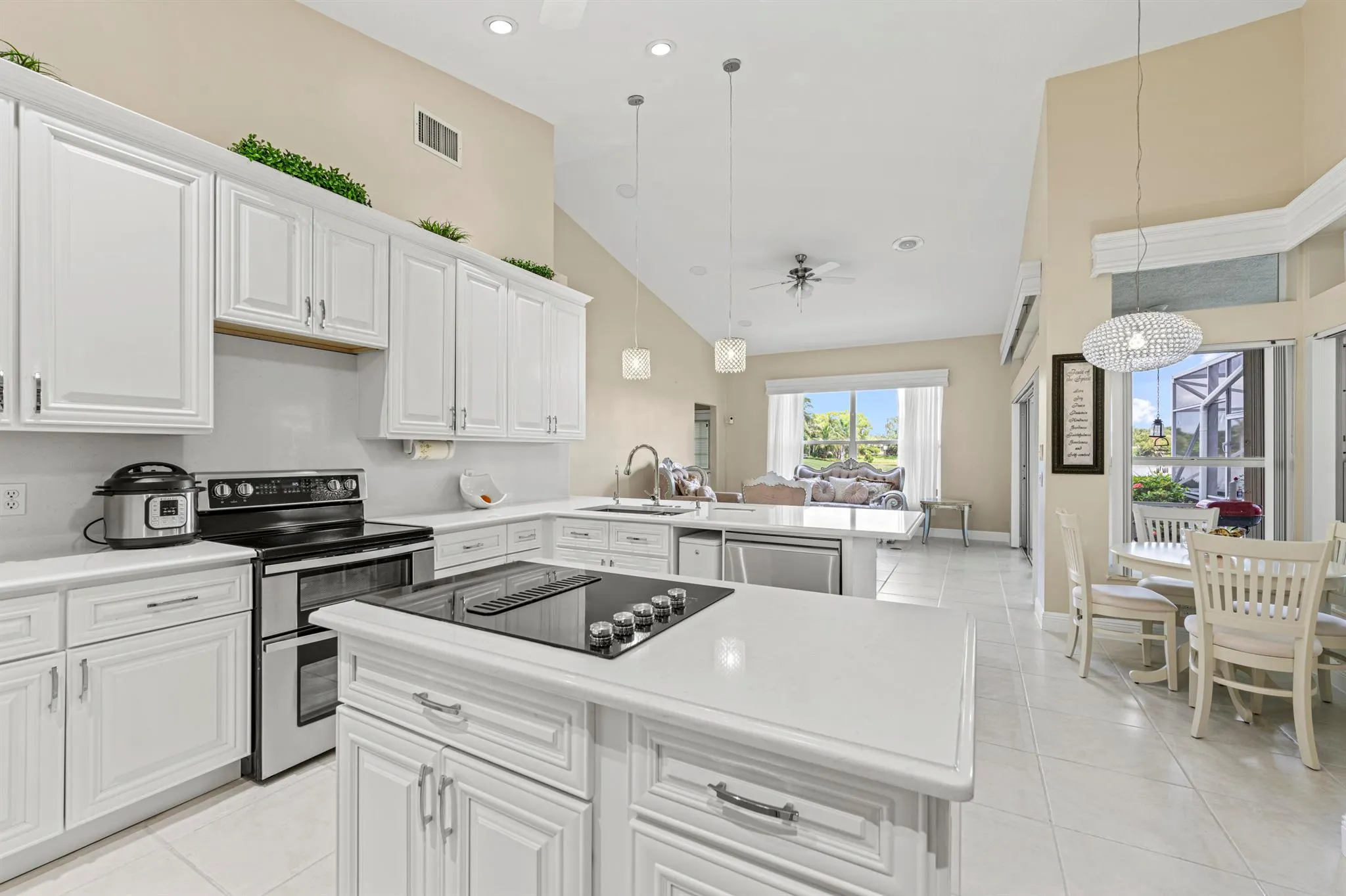 5530 SW Orchid Bay Drive